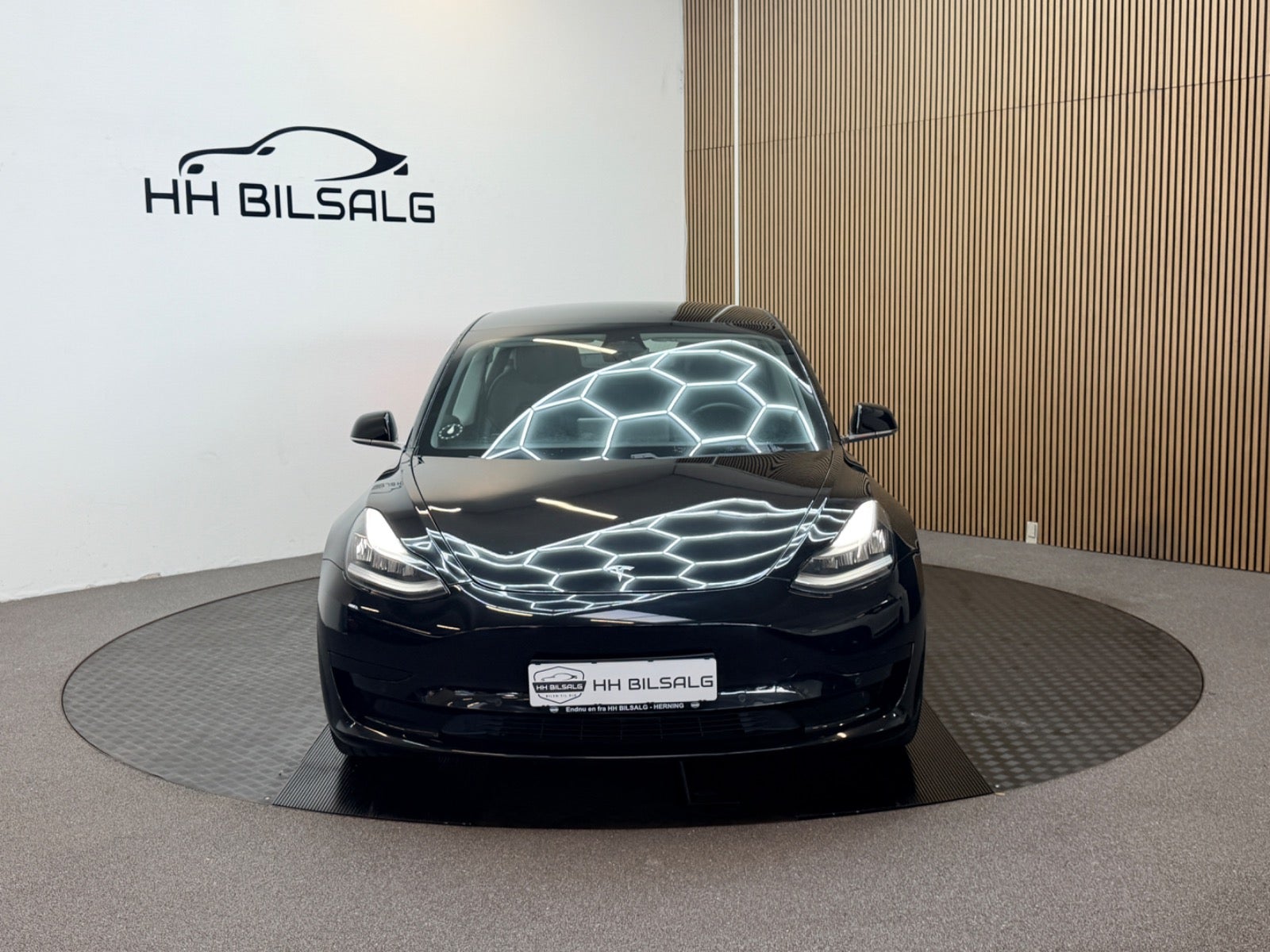 Tesla Model 3 - Billede 2