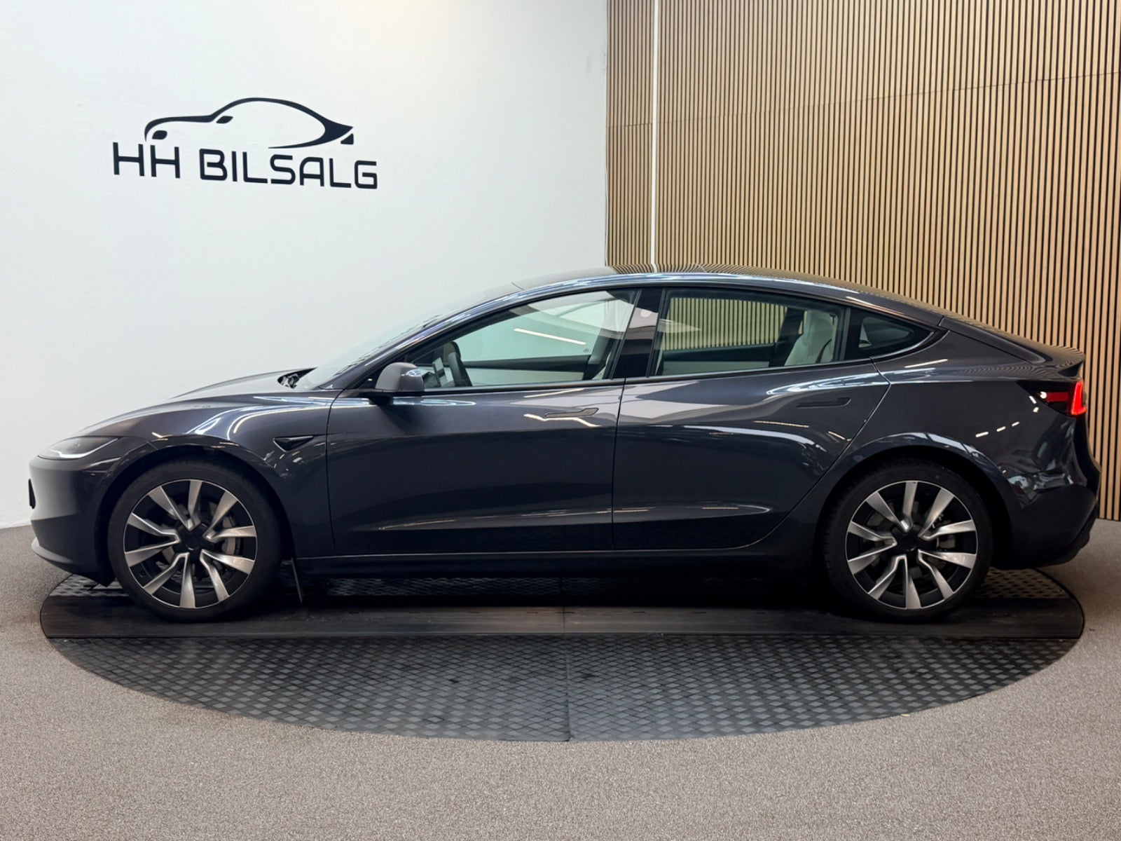 Tesla Model 3 - Billede 8