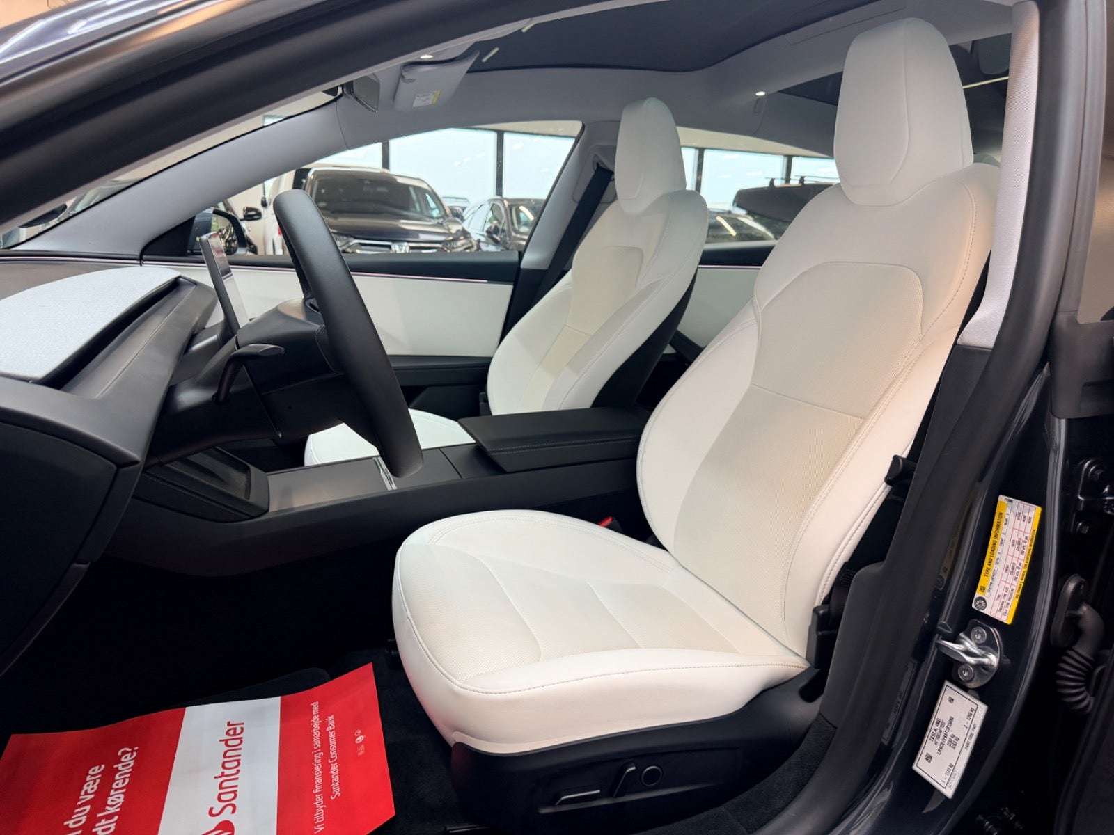 Tesla Model 3 - Billede 16