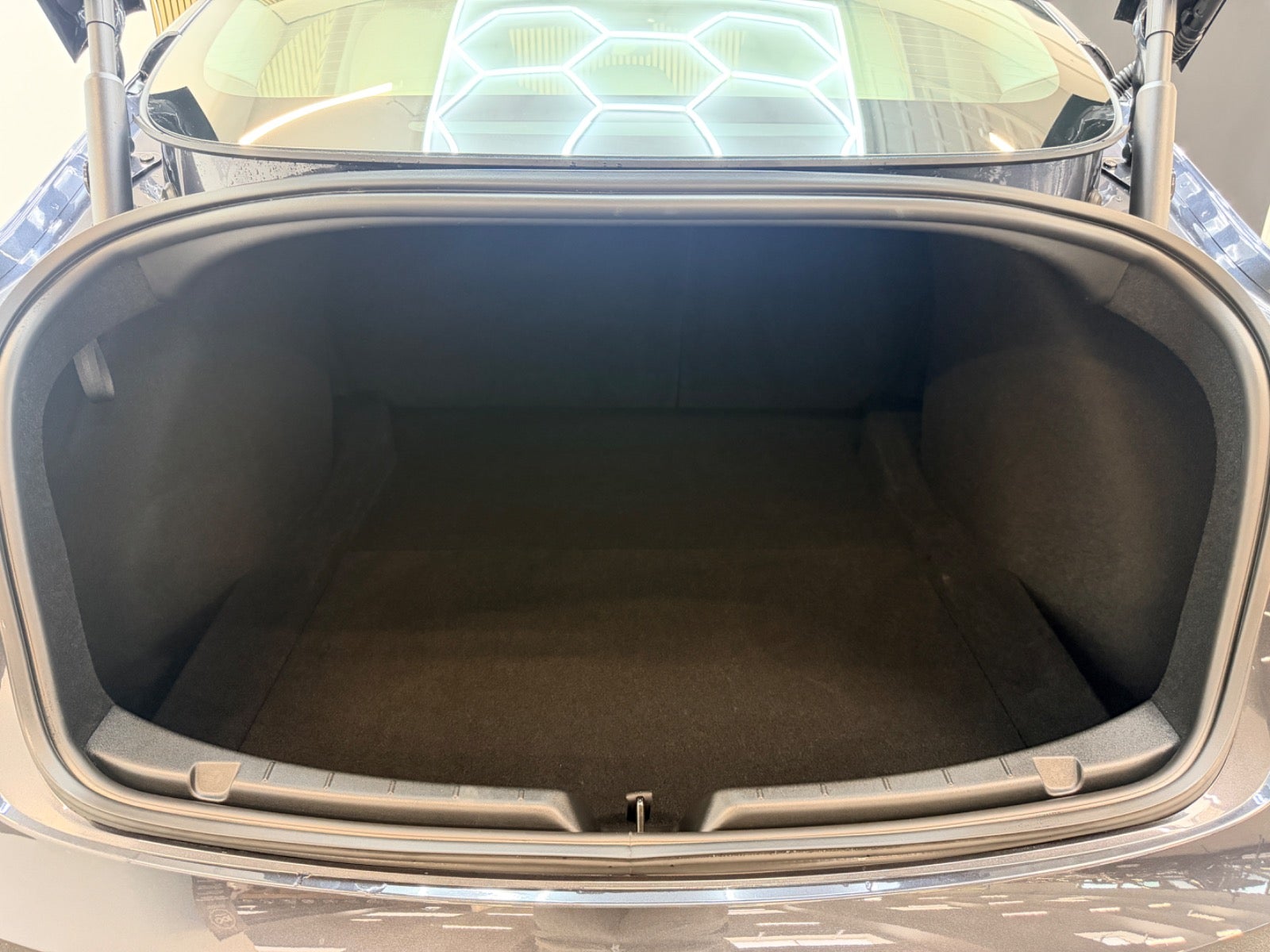 Tesla Model 3 - Billede 18