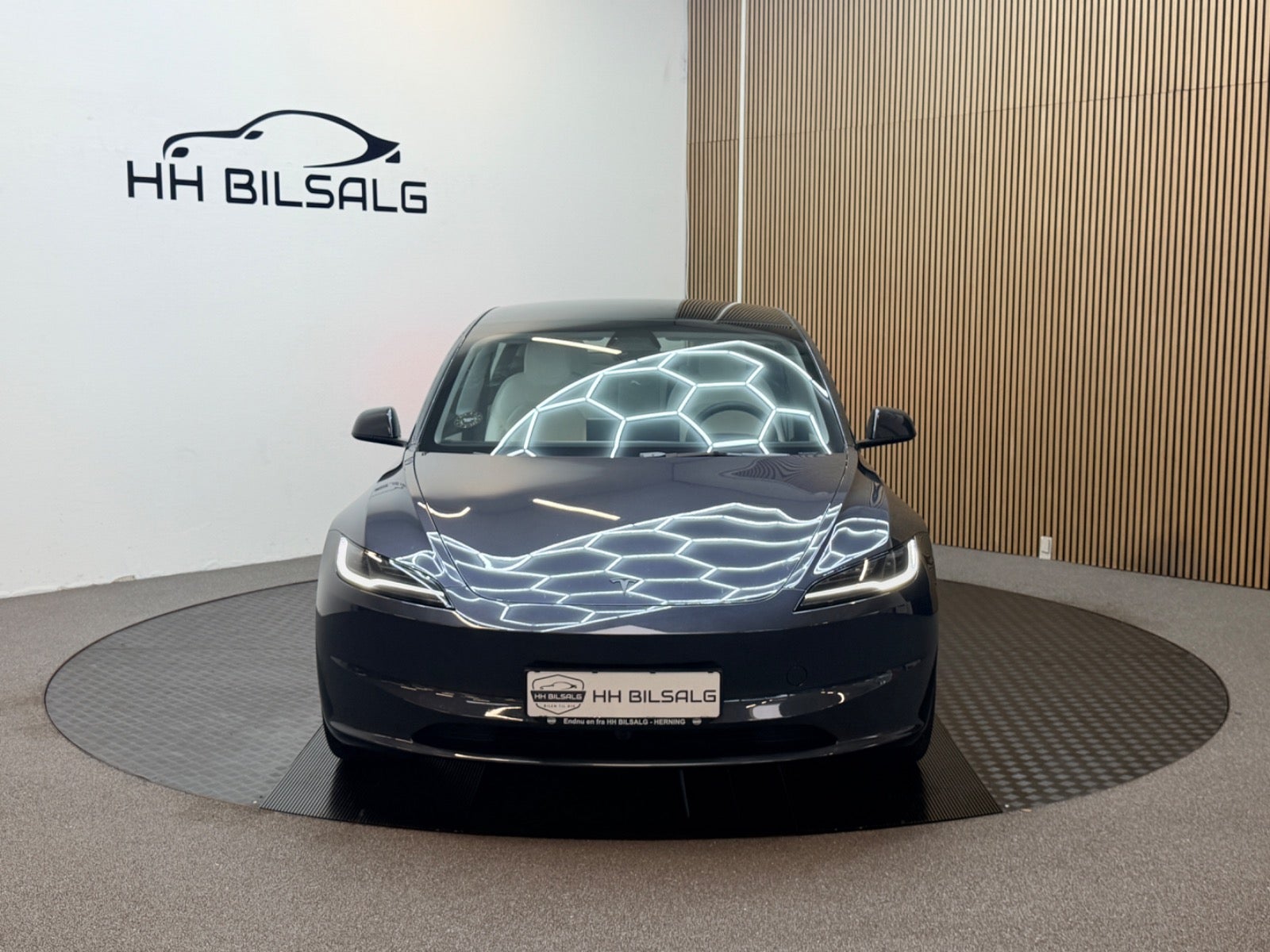 Tesla Model 3 - Billede 2