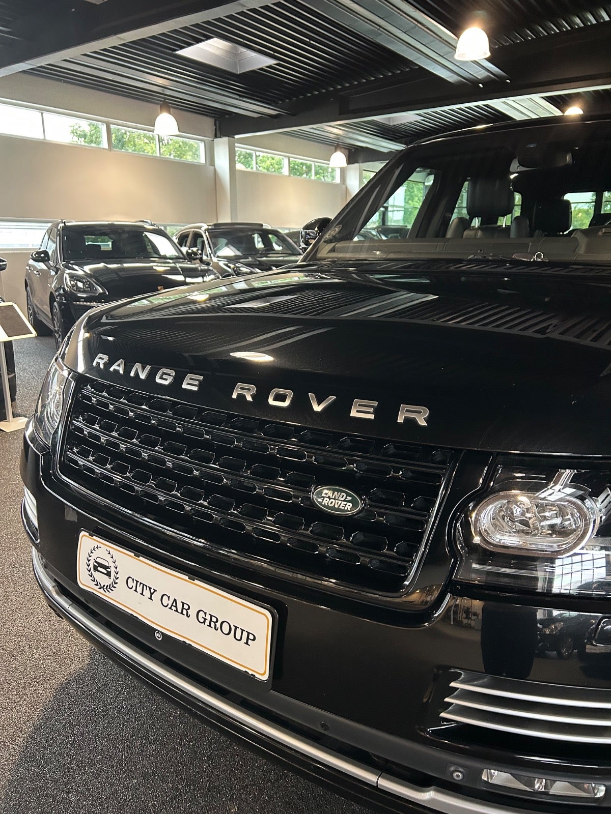 Land Rover Range Rover - 19