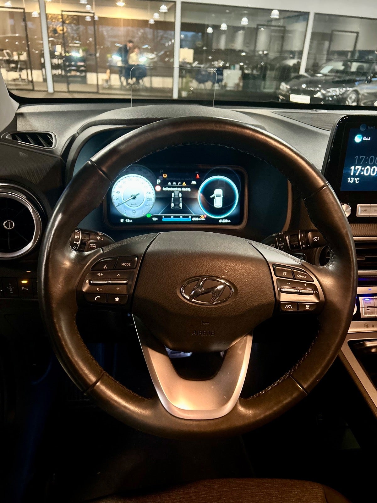Hyundai Kona - 10