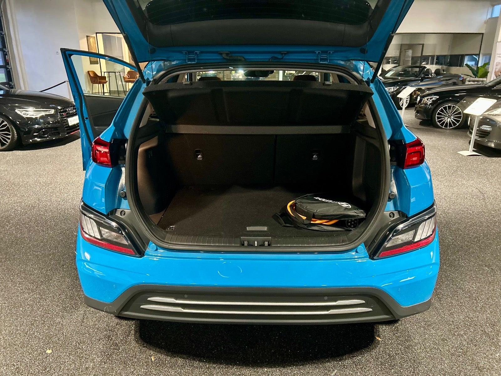Hyundai Kona - 15