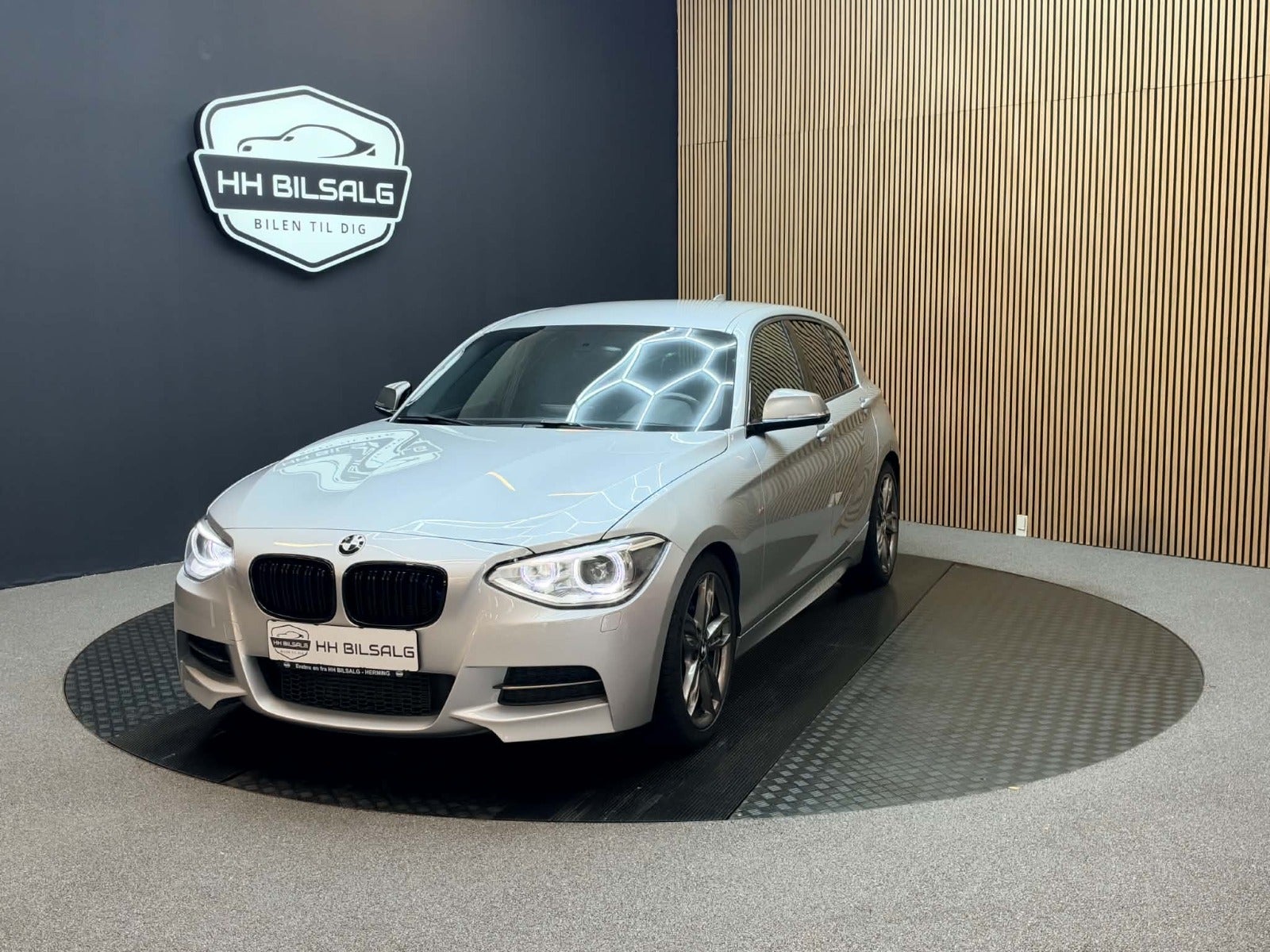 Billede af BMW M135i
