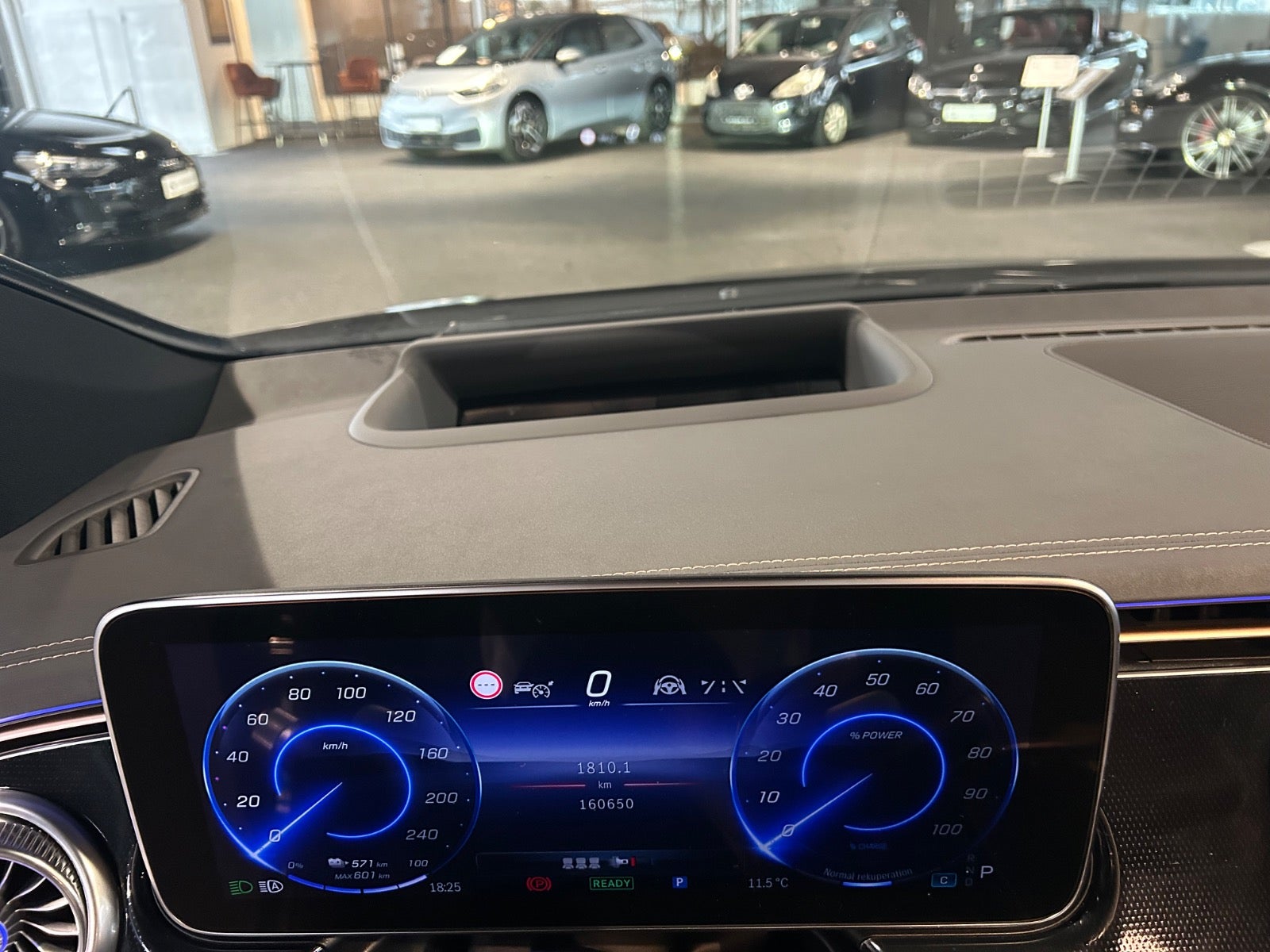 Mercedes EQS450+ - 11