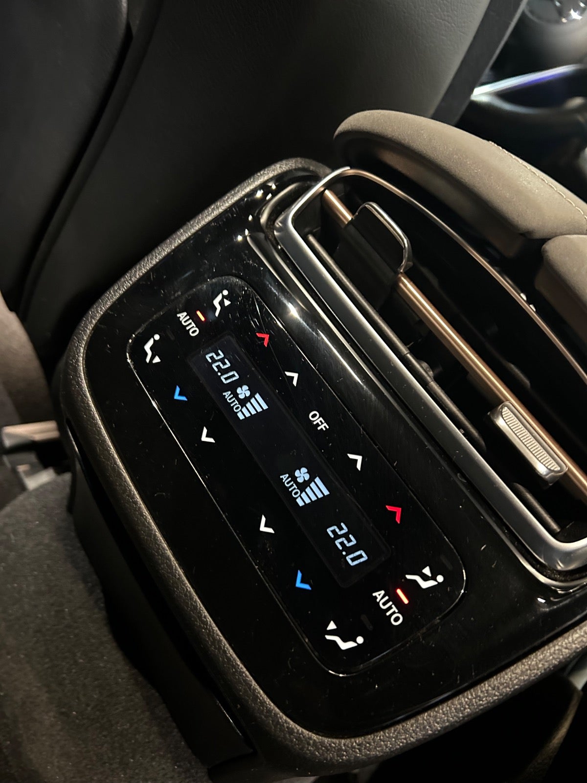 Mercedes EQS450+ - 24