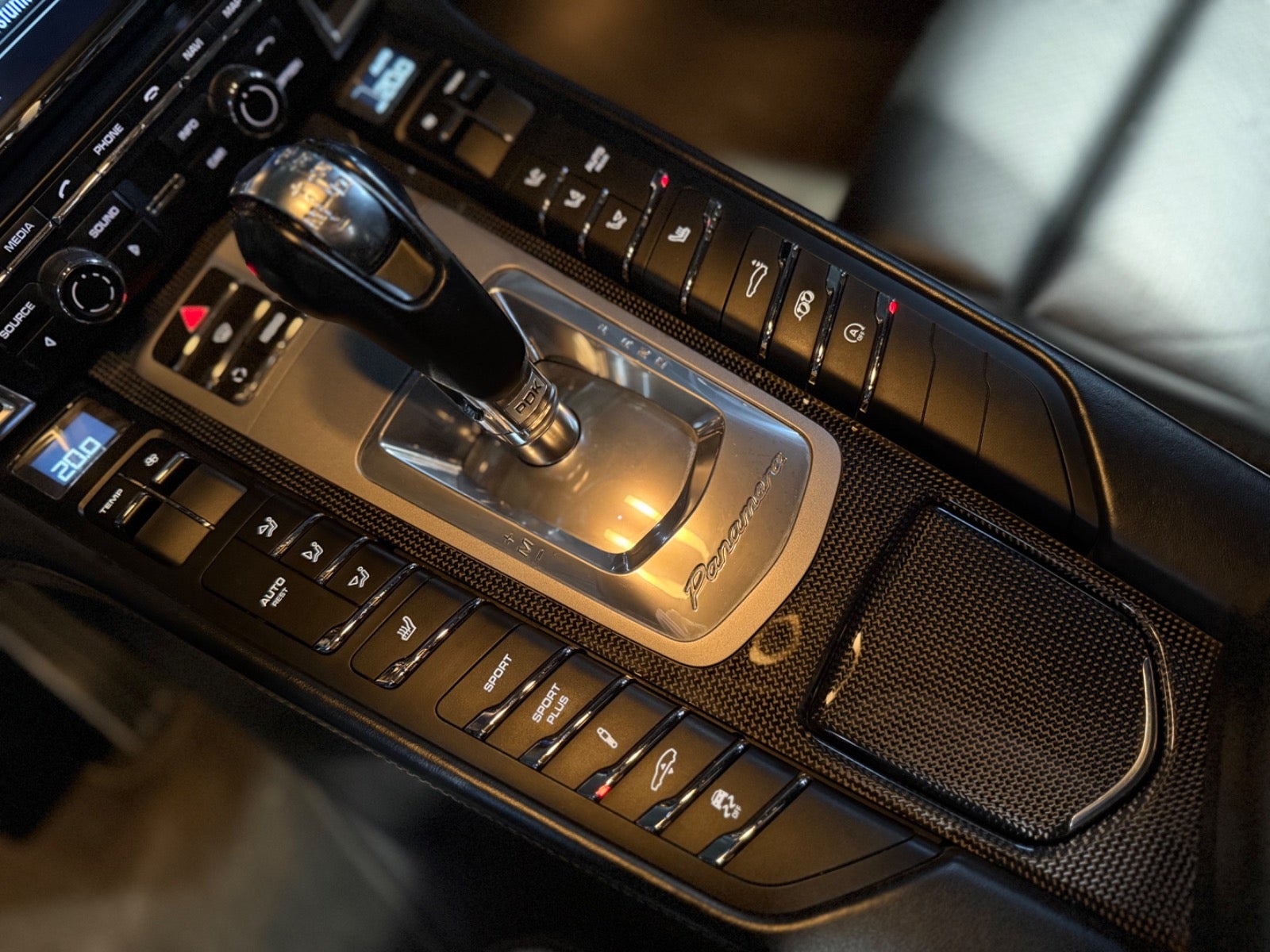 Porsche Panamera Turbo - 16