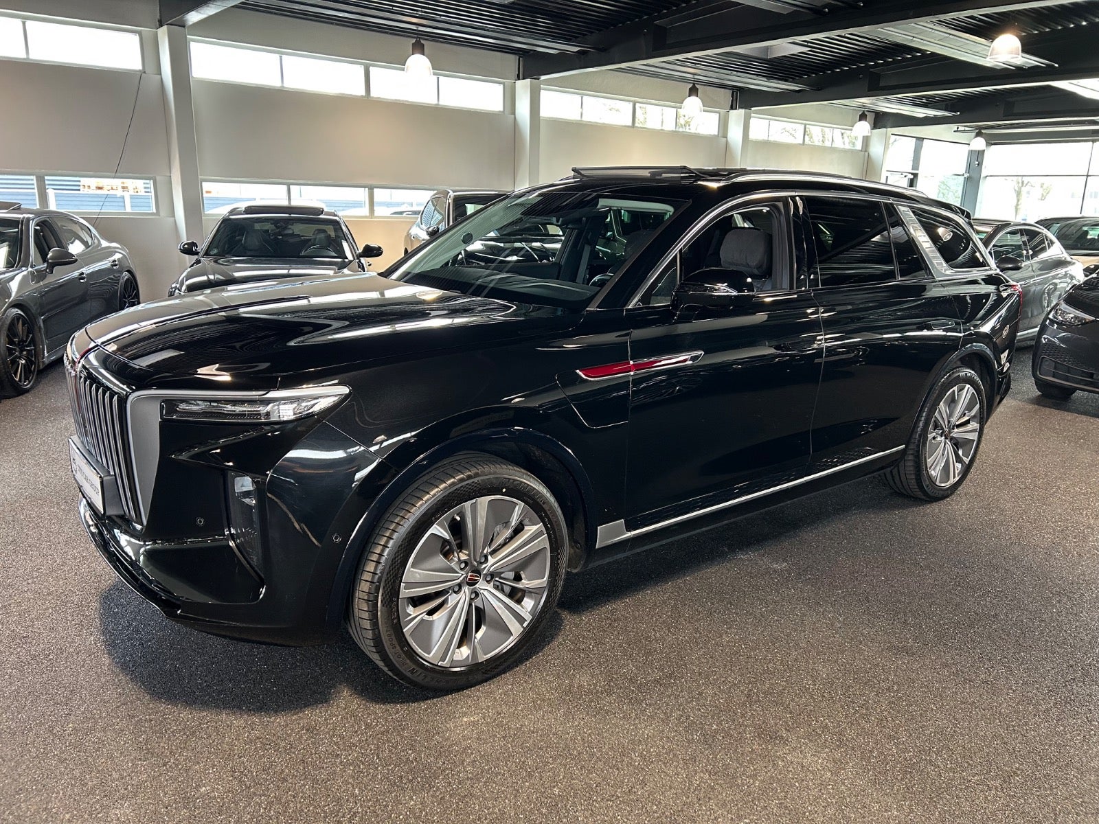 Hongqi E-HS9 - Billede 2