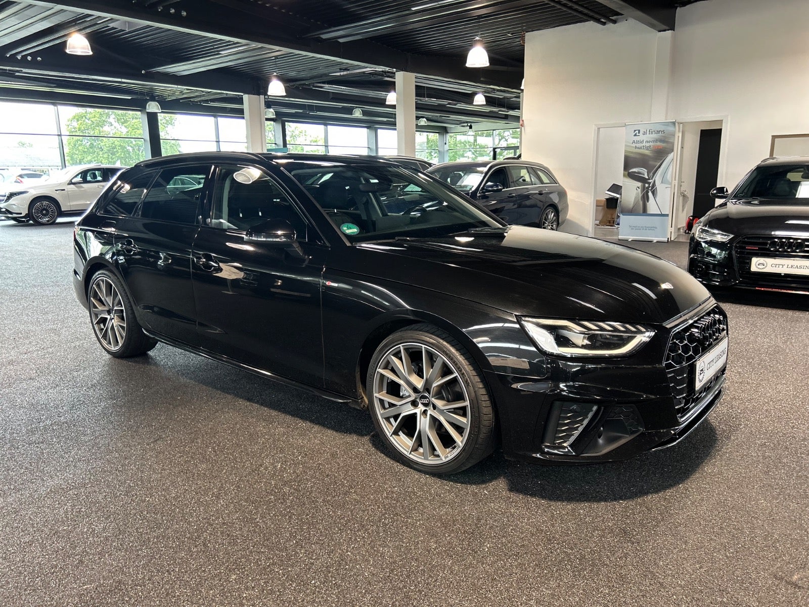 Audi A4 - 4