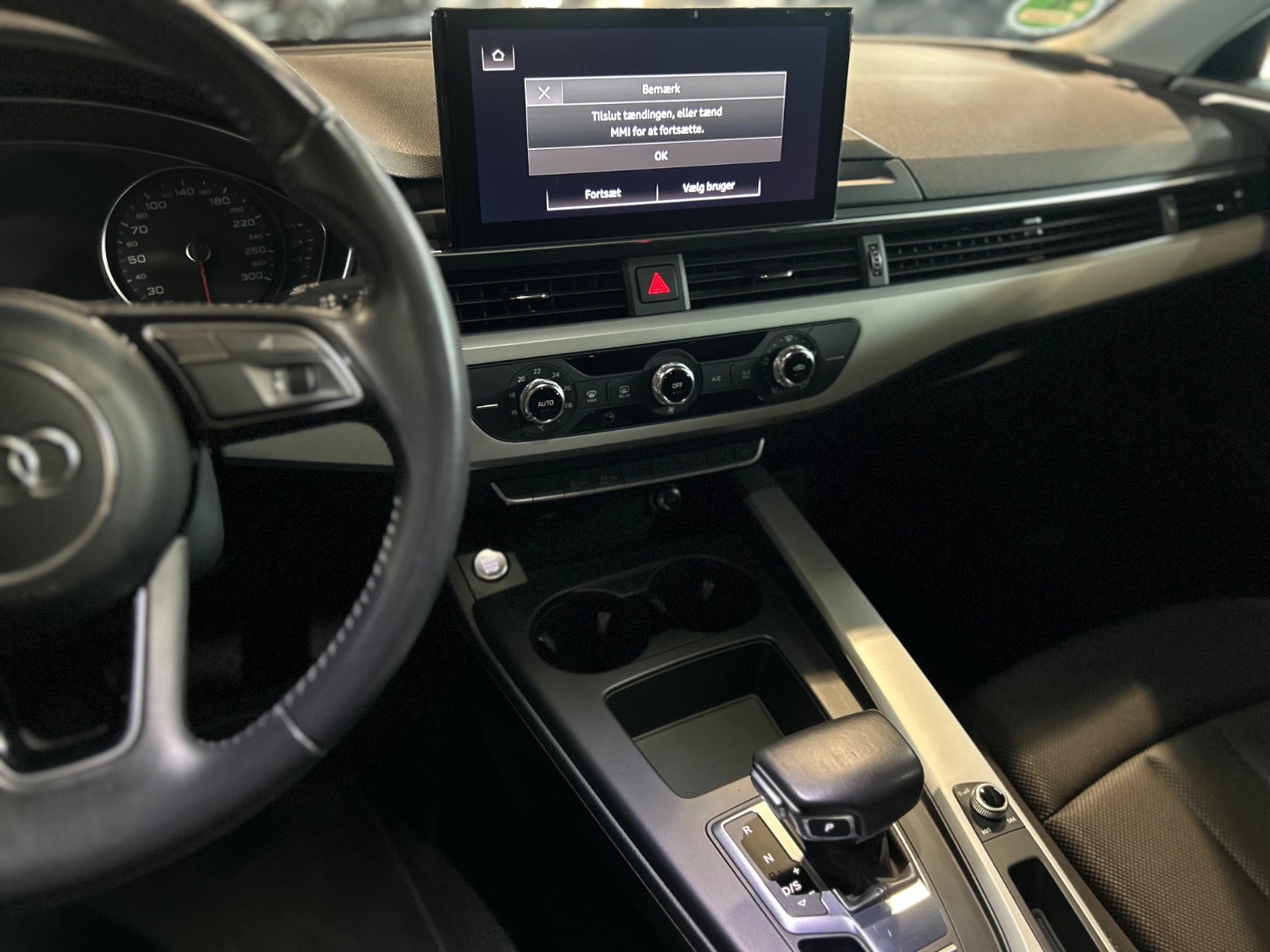Audi A4 - 12