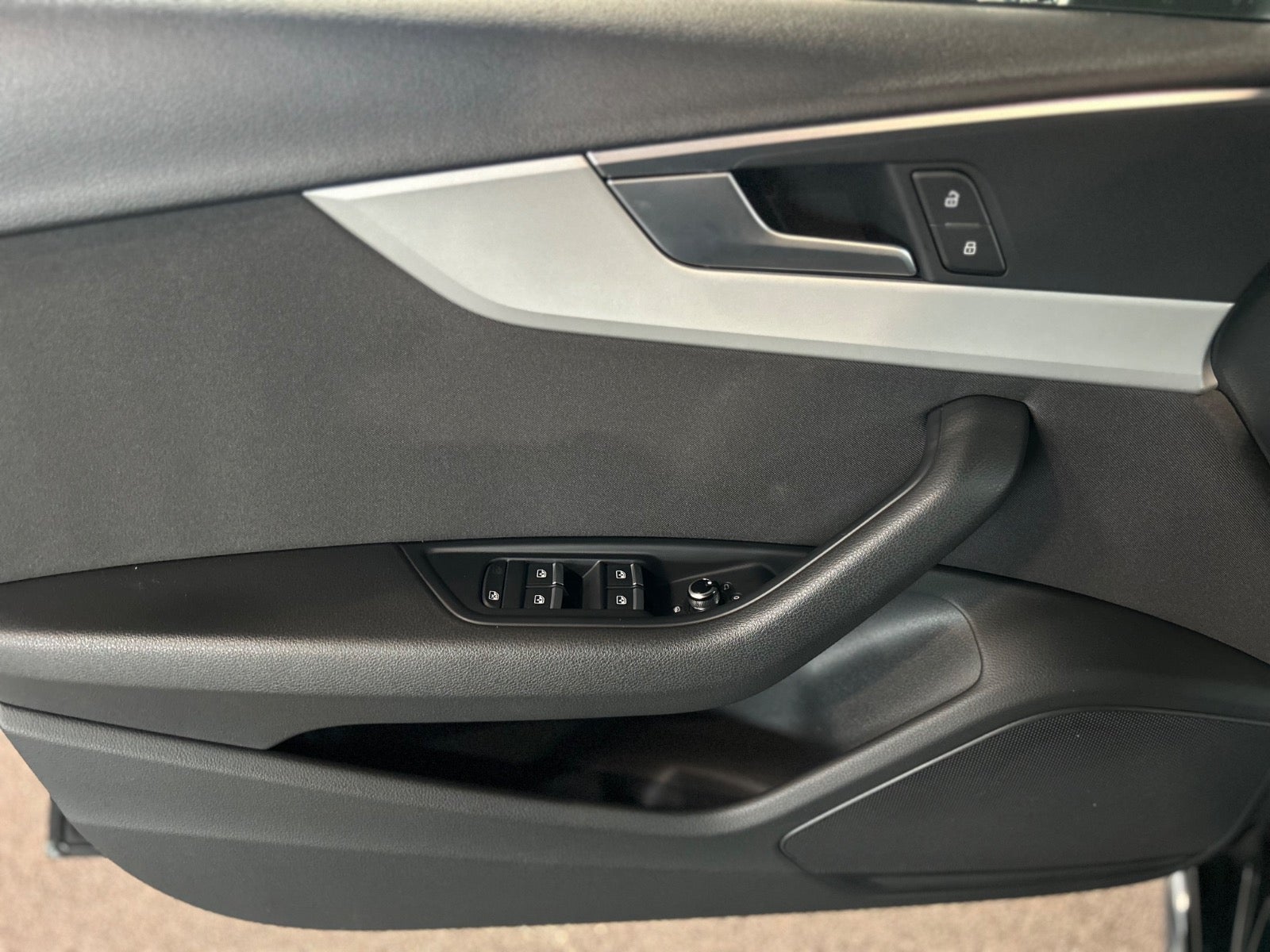 Audi A4 - 14