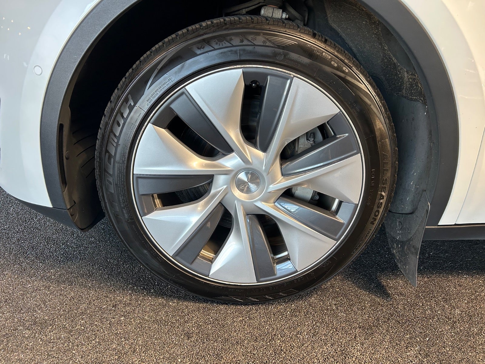 Tesla Model Y - Billede 18