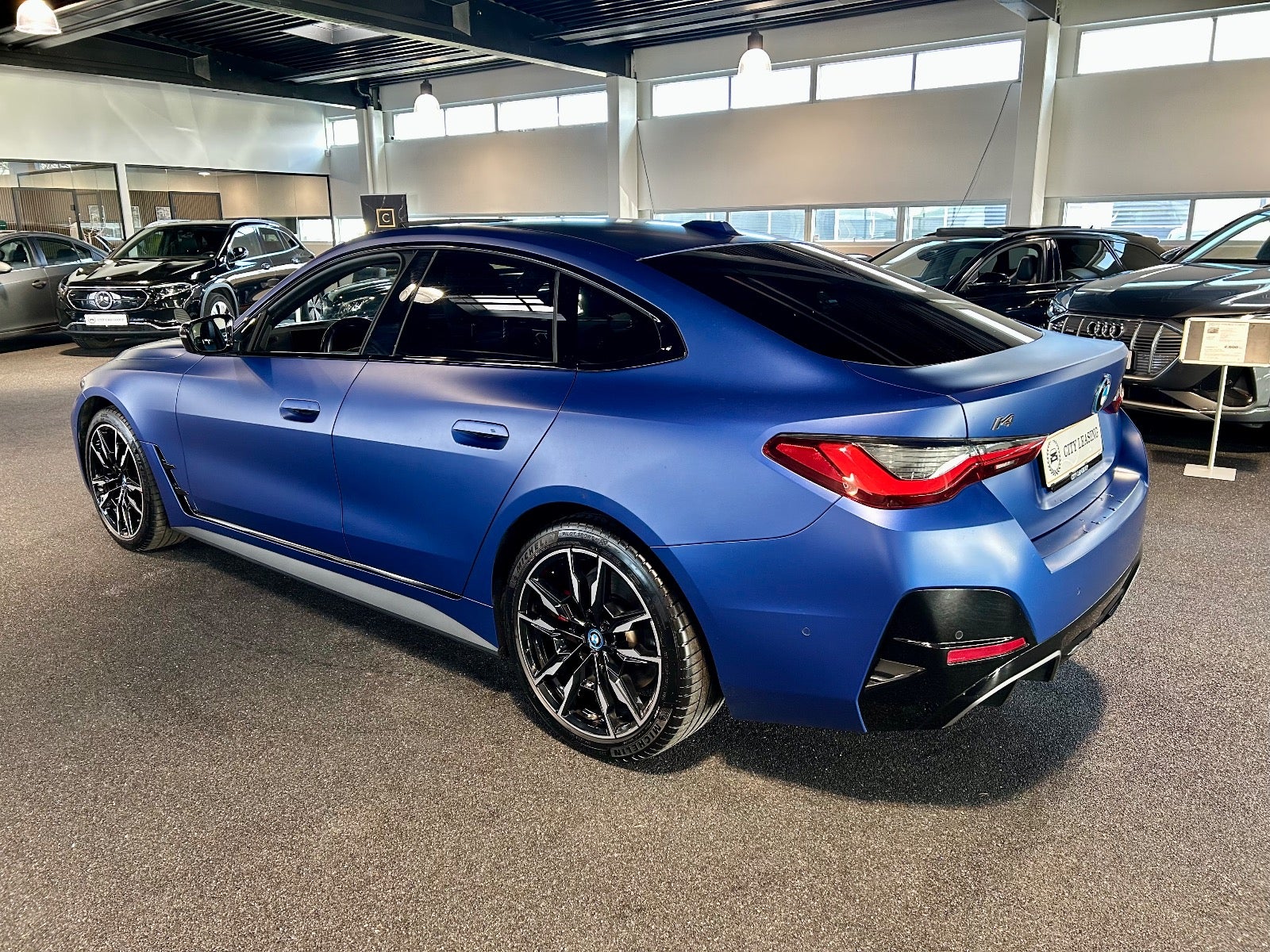BMW i4 - 7