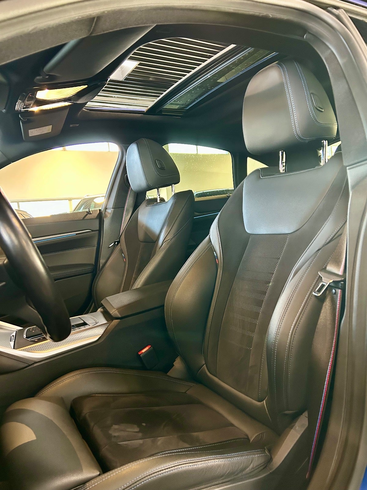 BMW i4 - 13