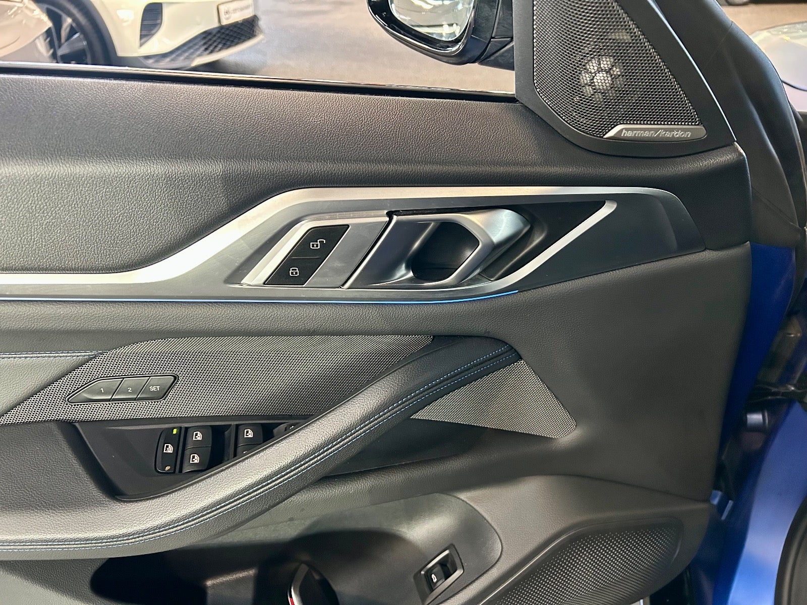 BMW i4 - 14