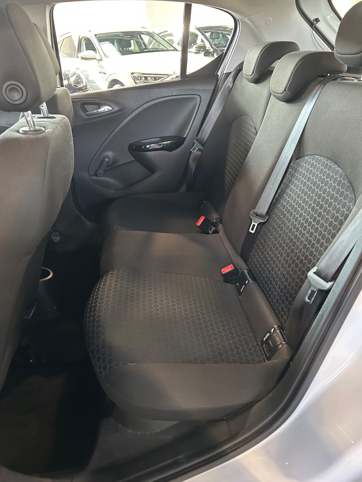 Opel Corsa - 11