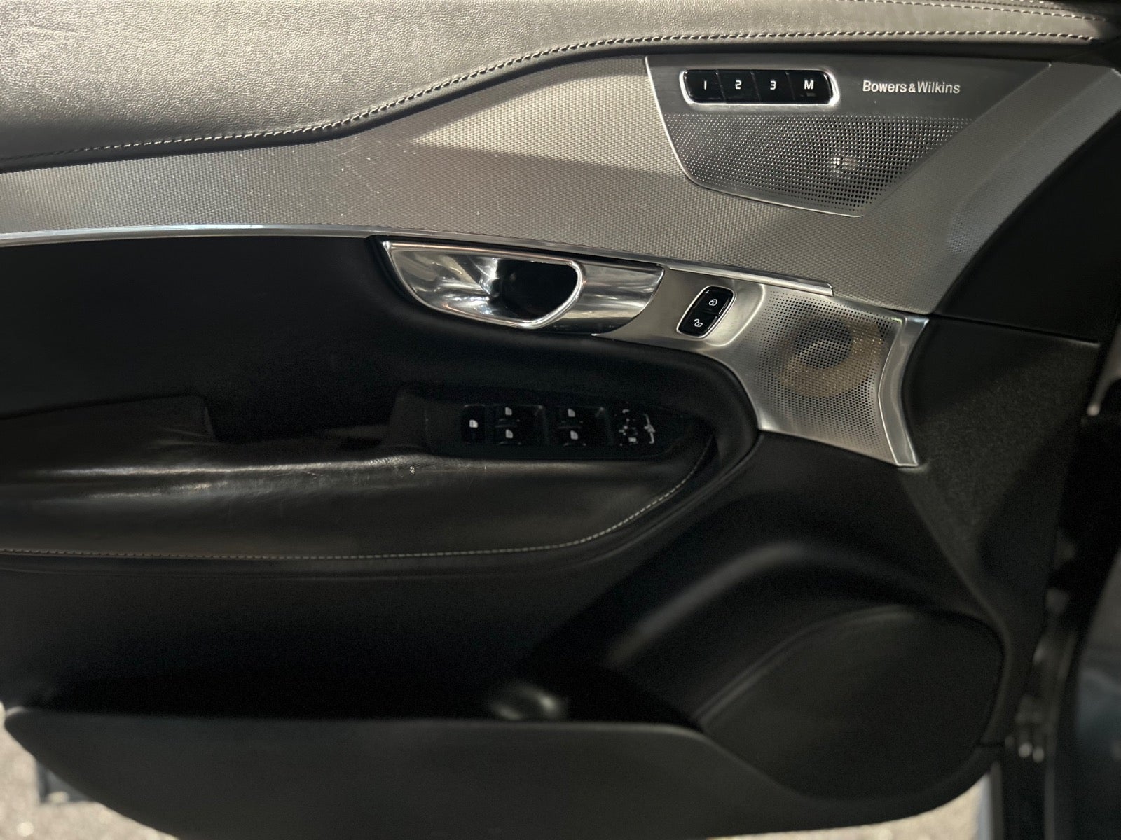 Volvo XC90 - 14