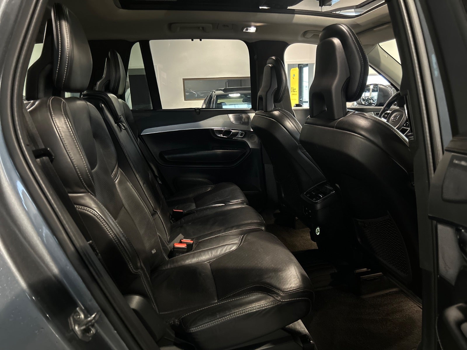 Volvo XC90 - 17