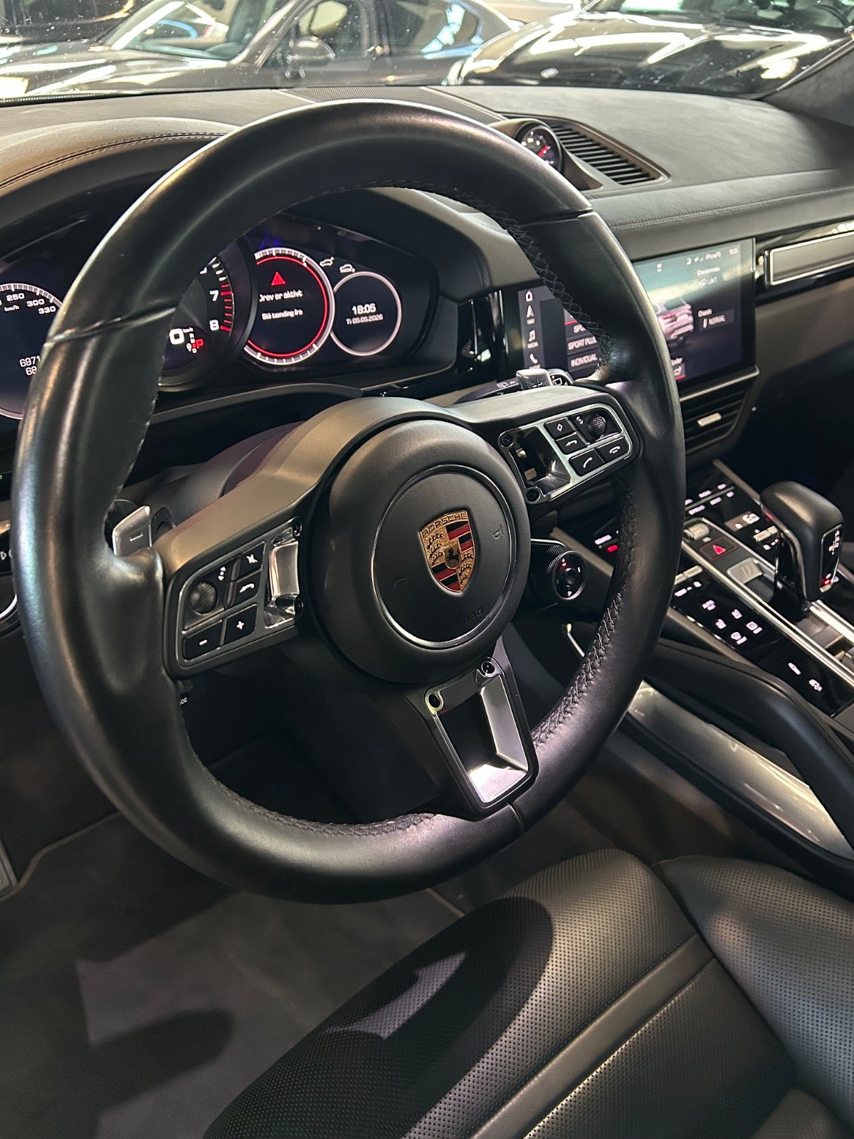 Porsche Cayenne Turbo - 11
