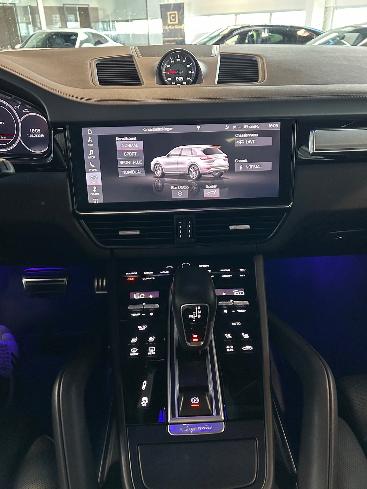 Porsche Cayenne Turbo - 14