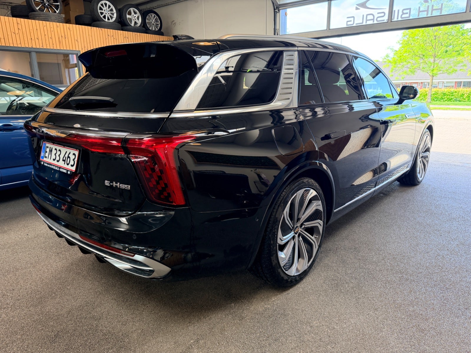 Hongqi E-HS9 - Billede 2