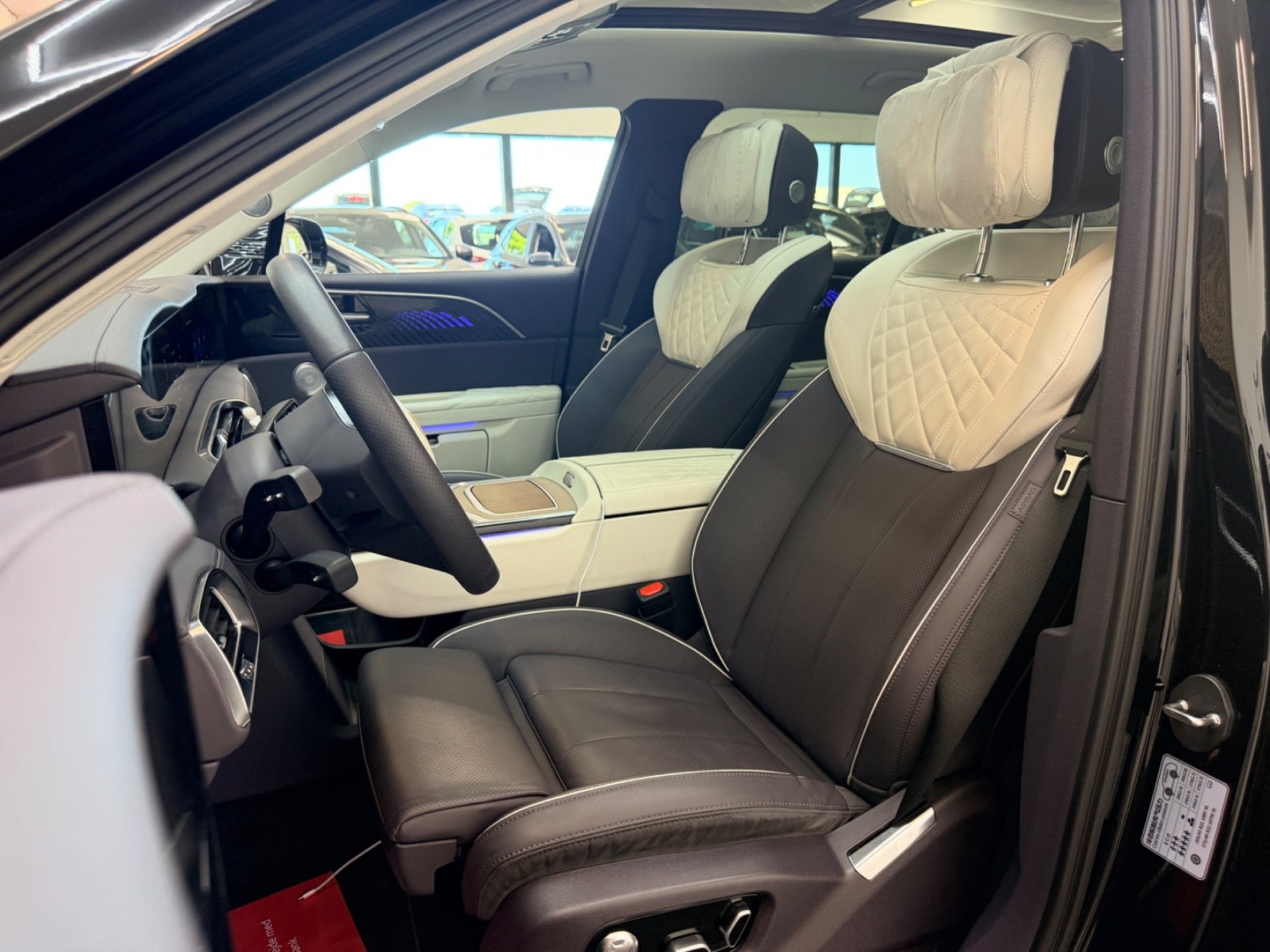 Hongqi E-HS9 - Billede 12