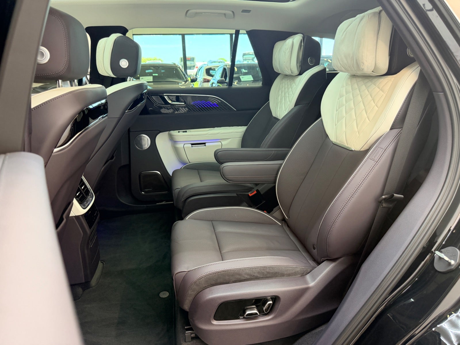 Hongqi E-HS9 - Billede 13