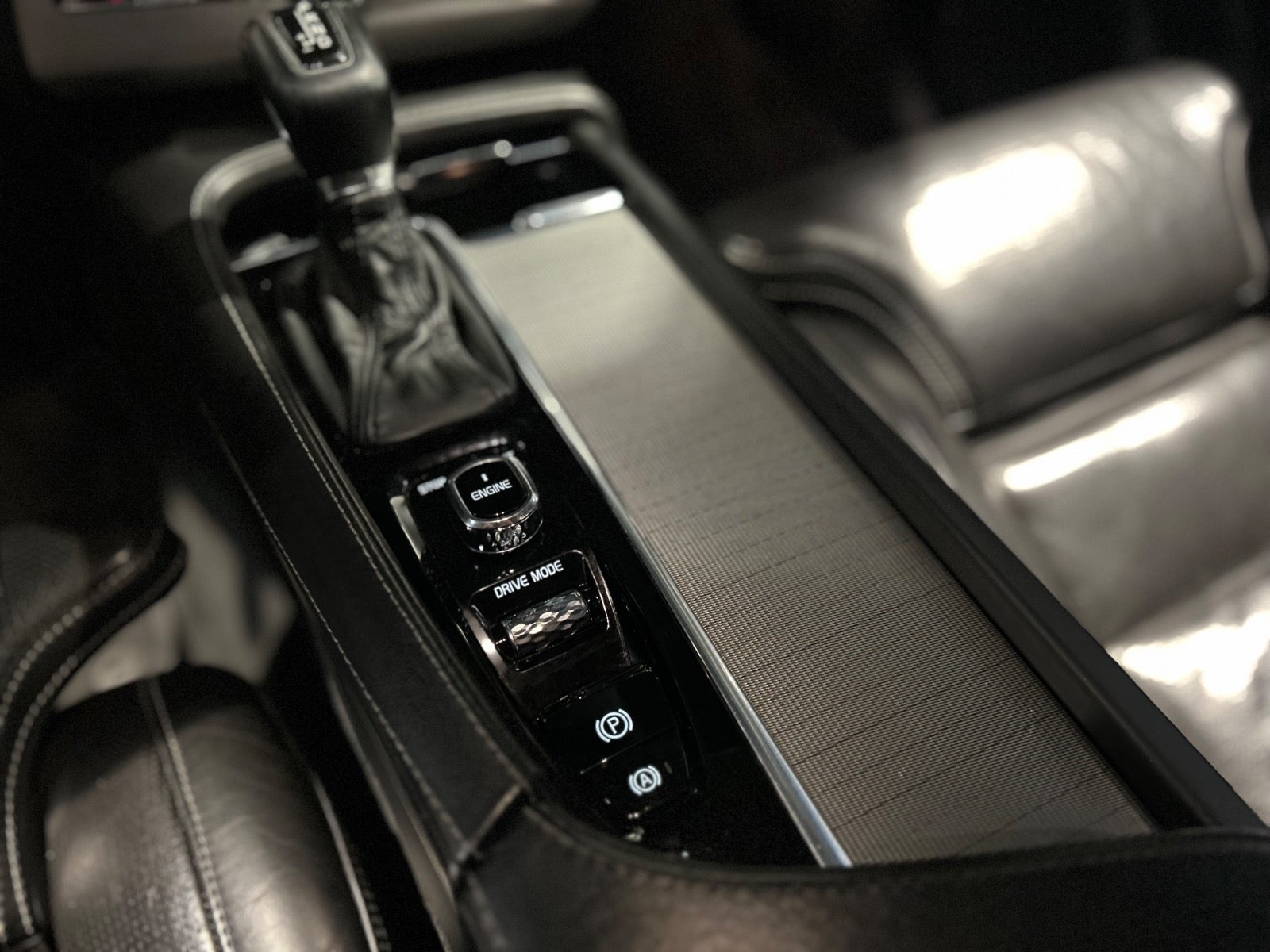 Volvo XC90 - 13