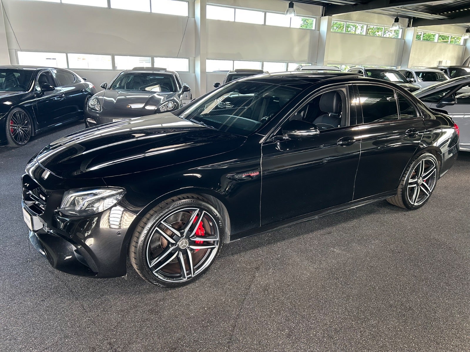 Mercedes E63 - Billede 2