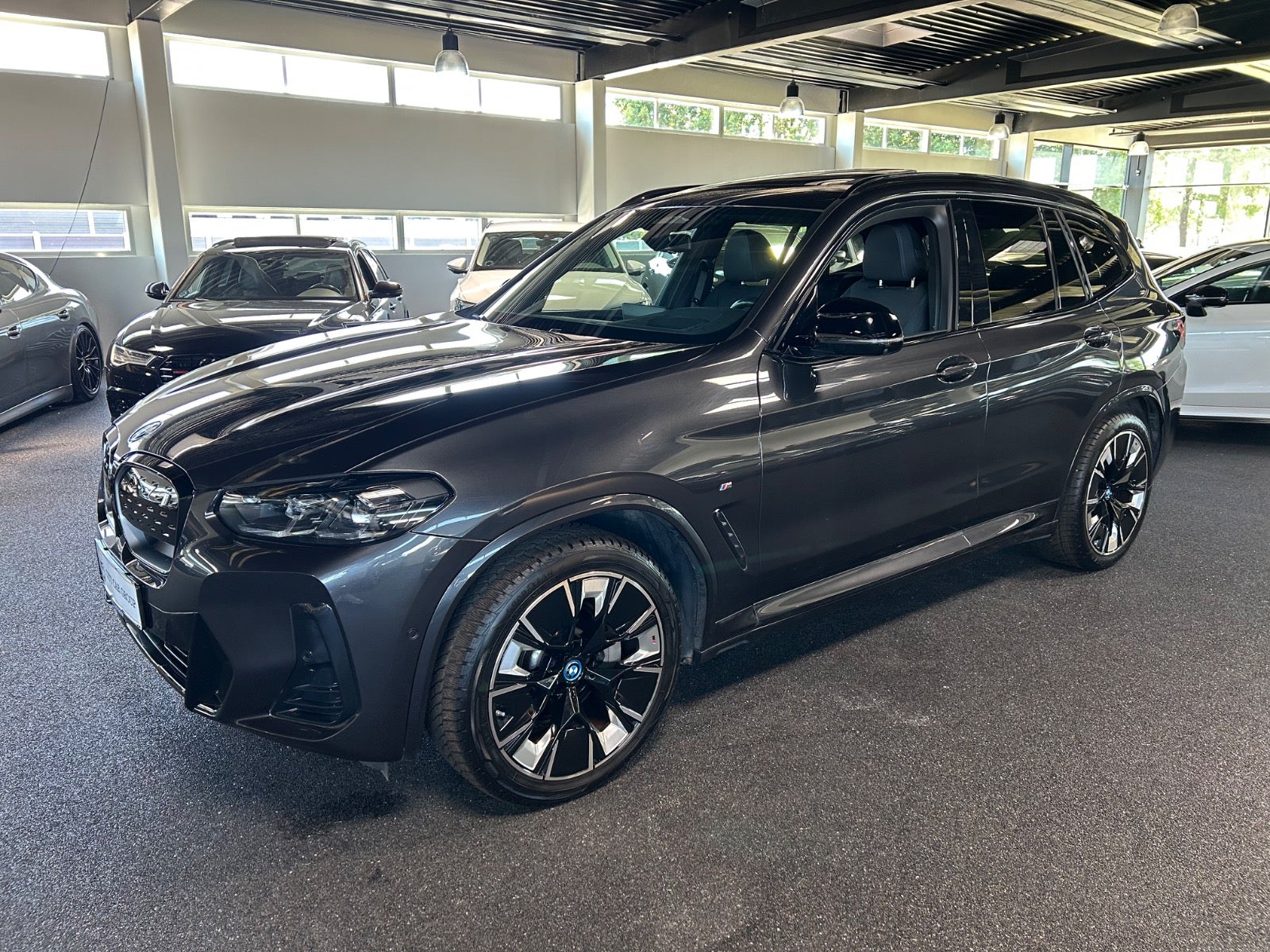 BMW iX3 - Billede 2