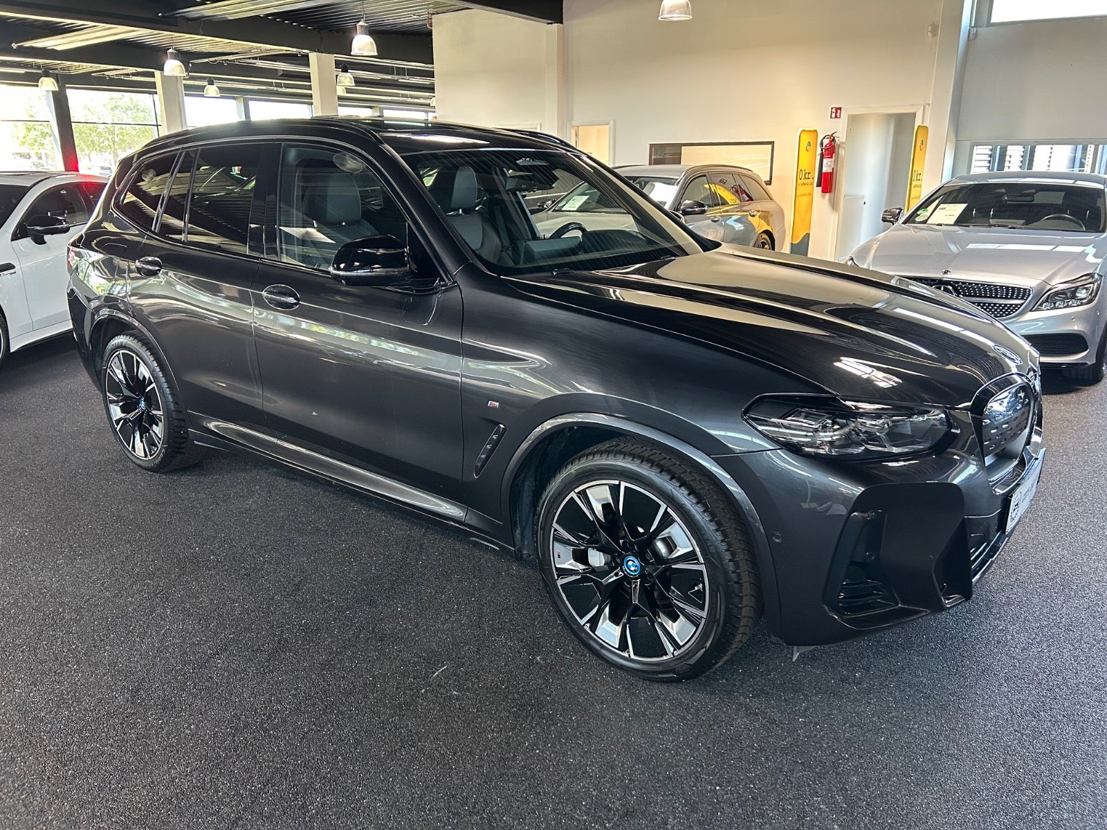 BMW iX3 - Billede 4
