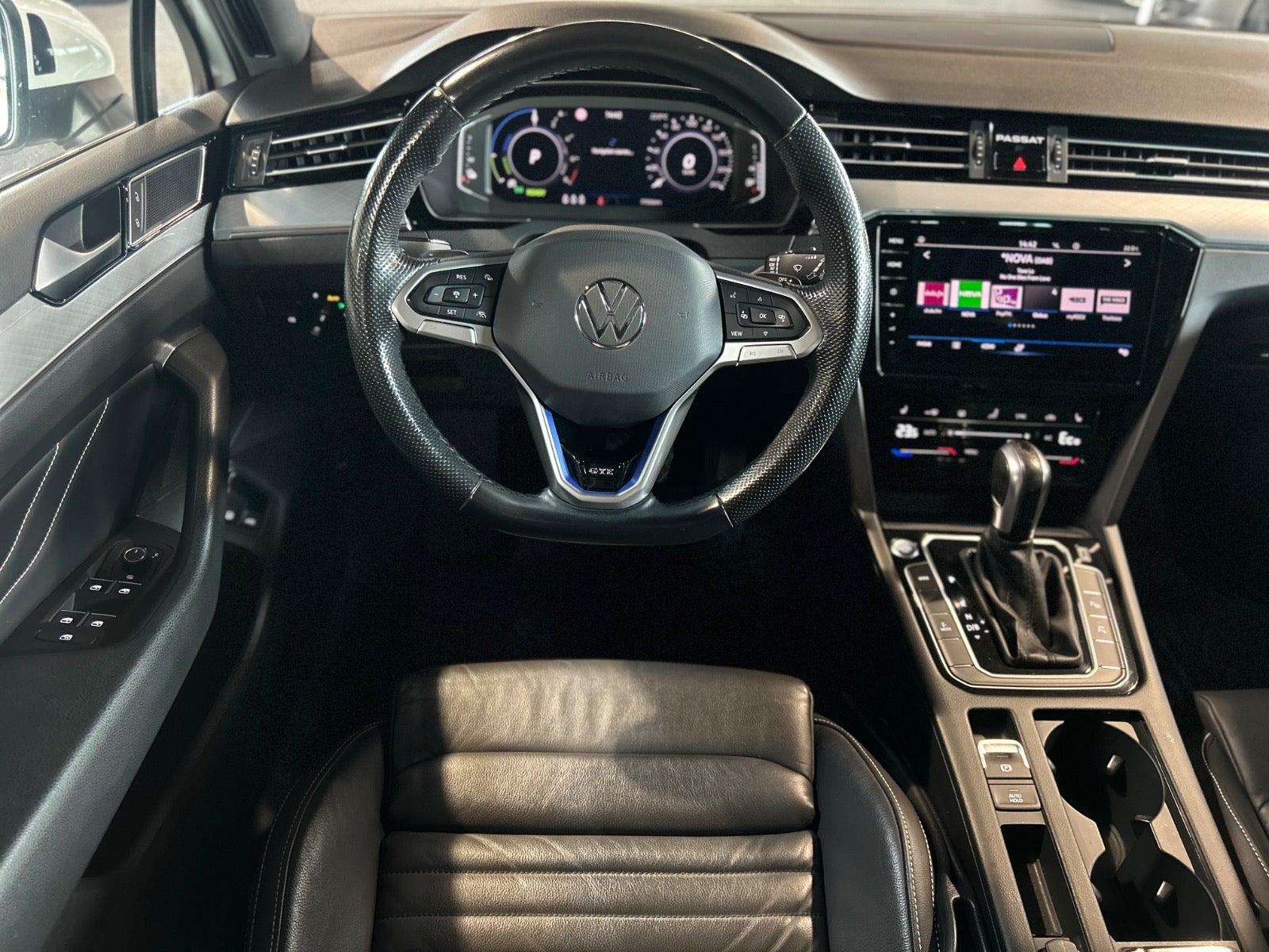 VW Passat - 9