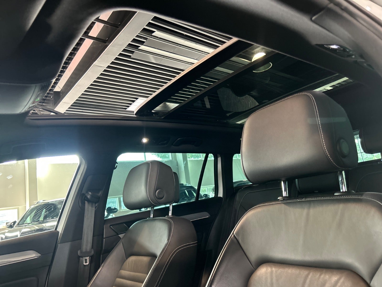 VW Passat - 16