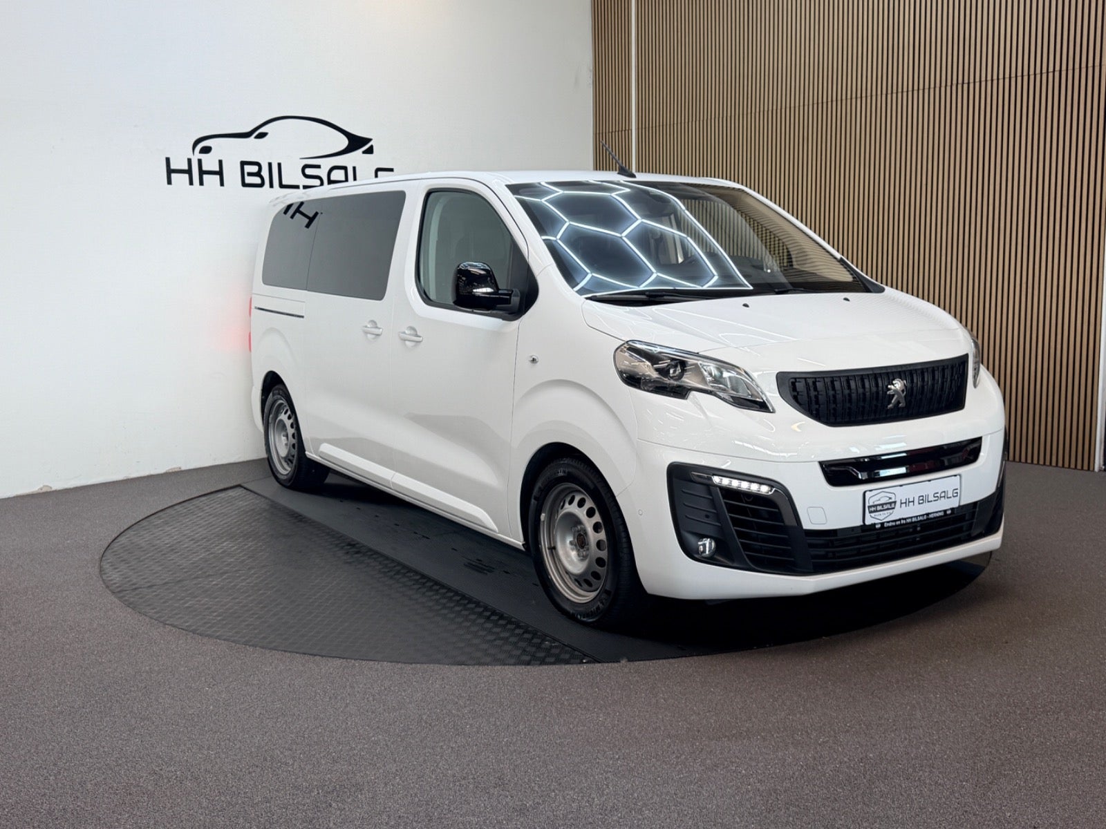 Peugeot e-Traveller - Billede 3