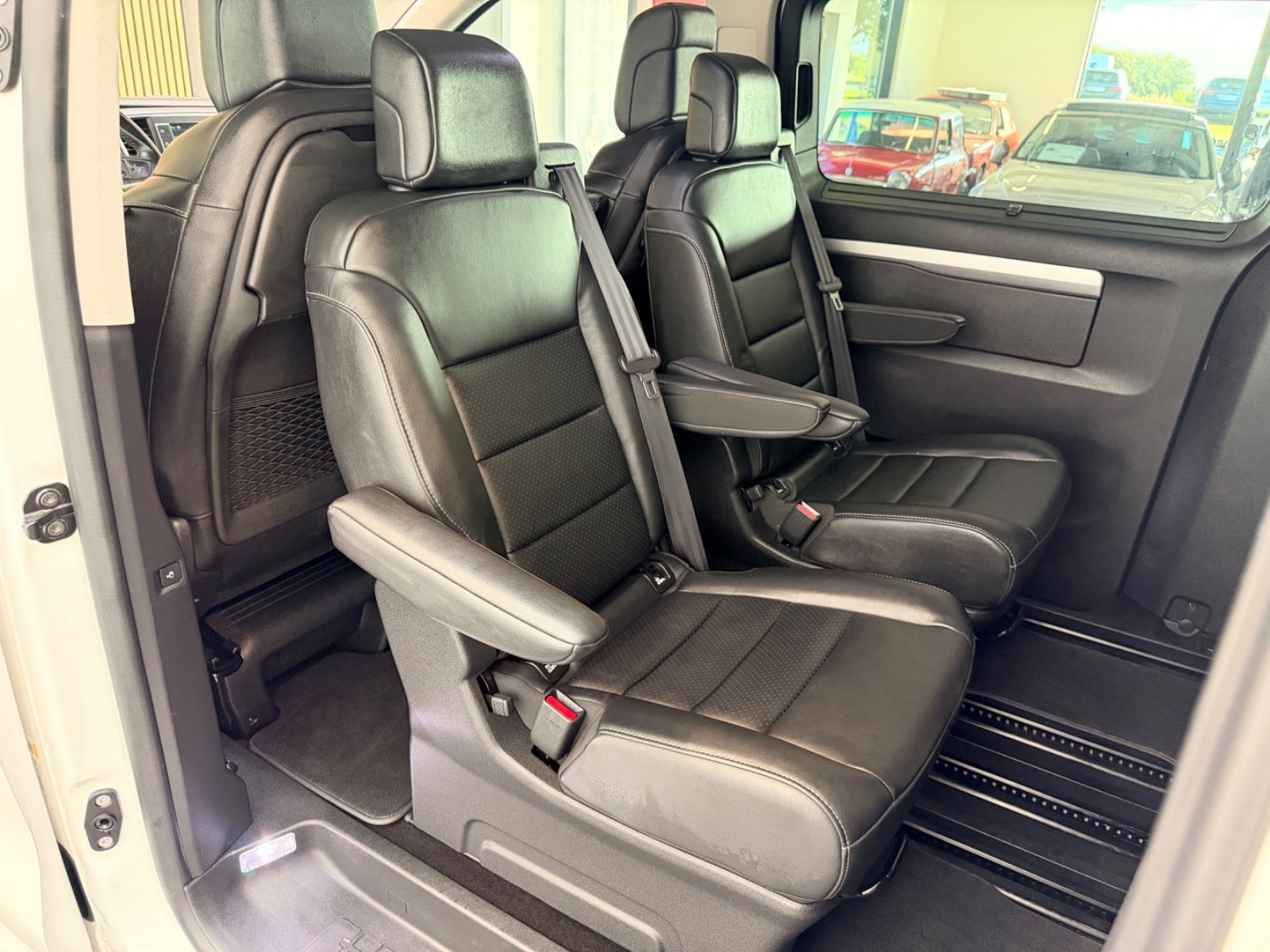 Peugeot e-Traveller - Billede 17