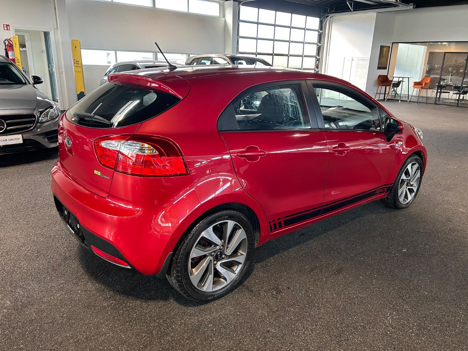 Kia Rio - 5