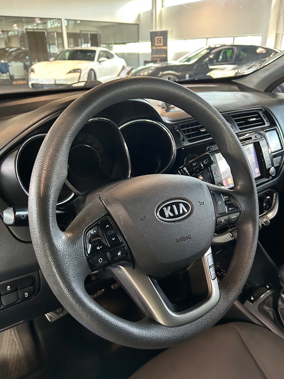 Kia Rio - 9