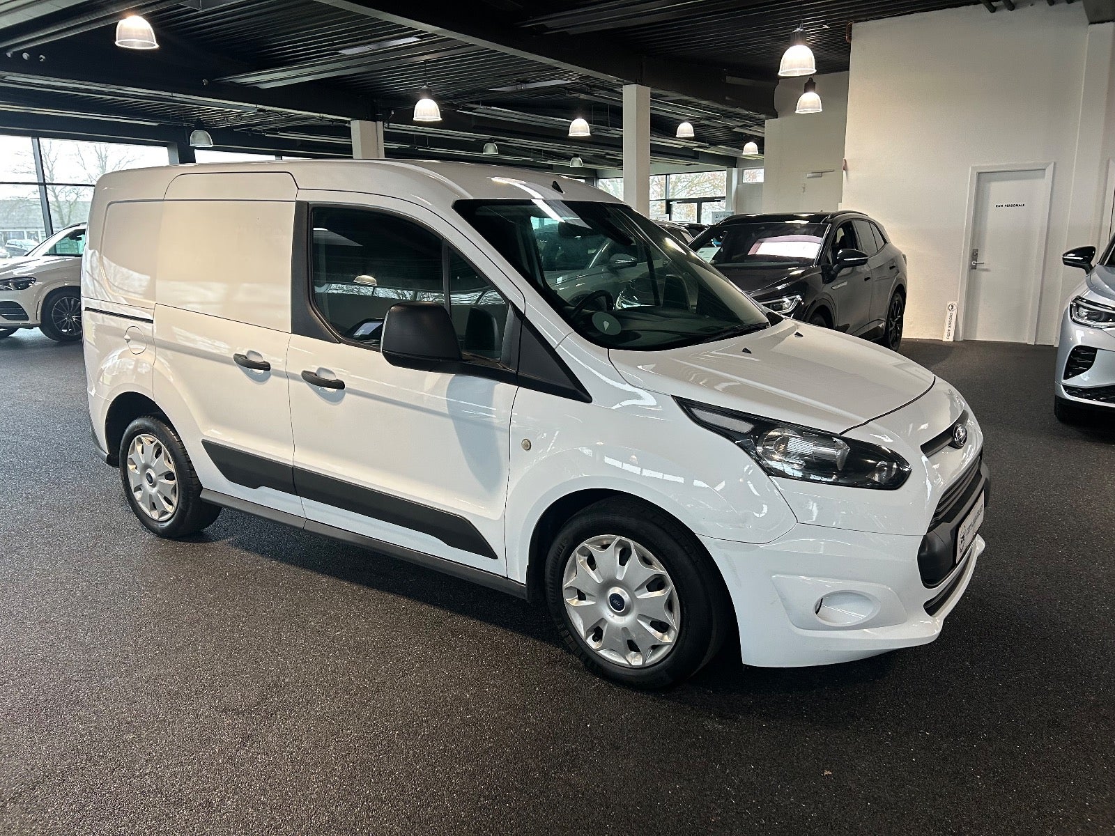 Ford Transit Connect - 4