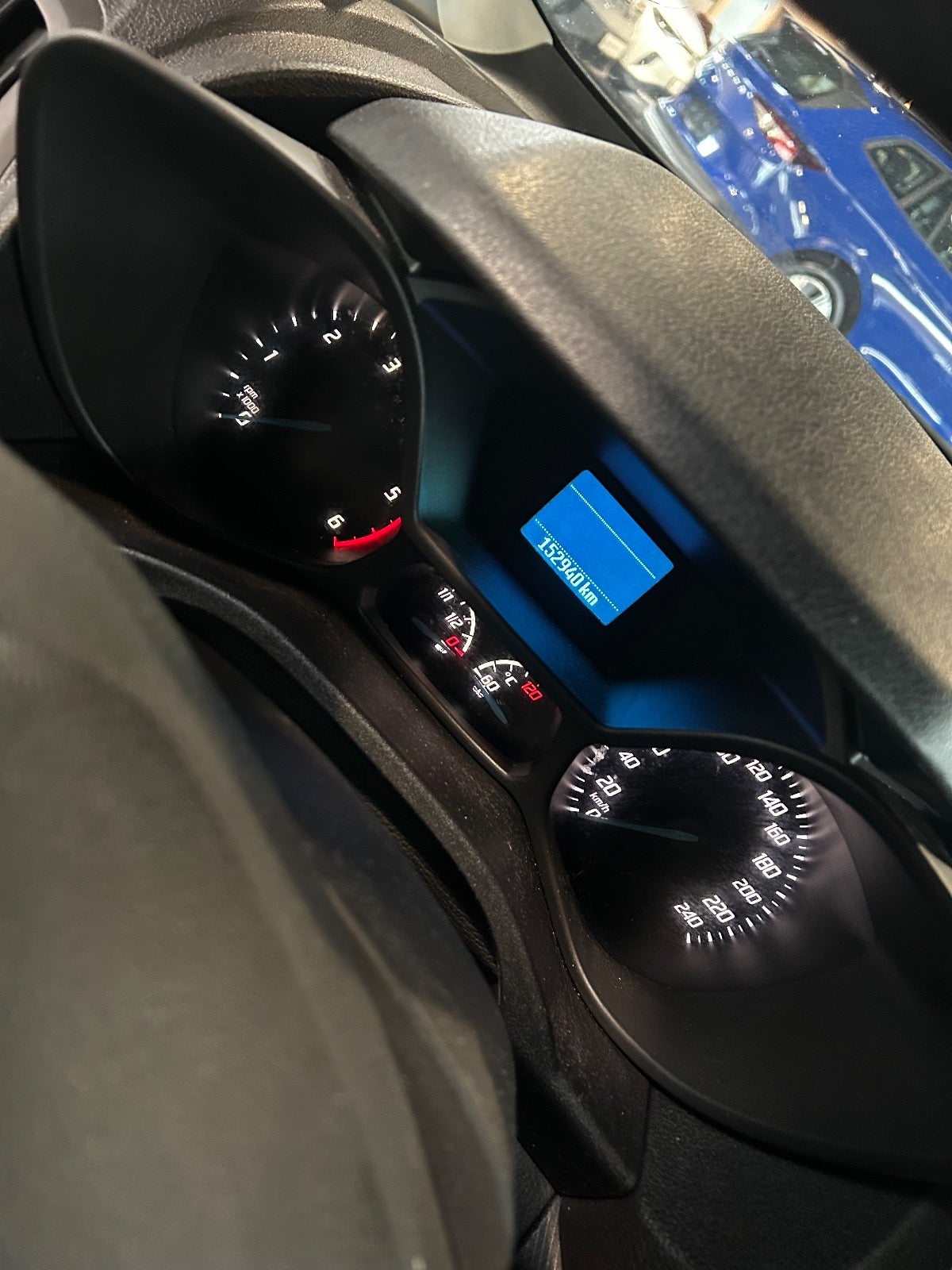 Ford Transit Connect - 12
