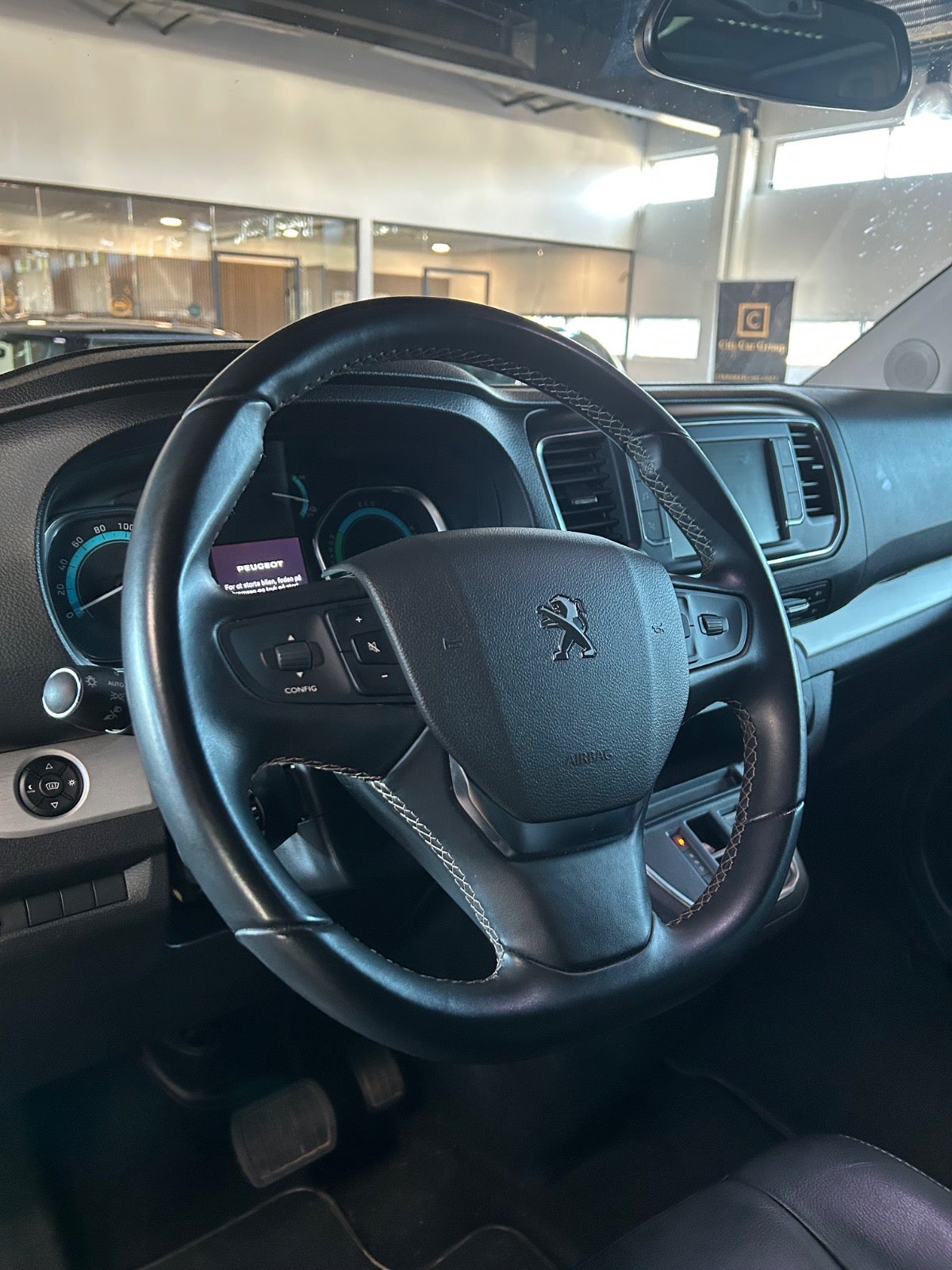 Peugeot e-Traveller - Billede 9