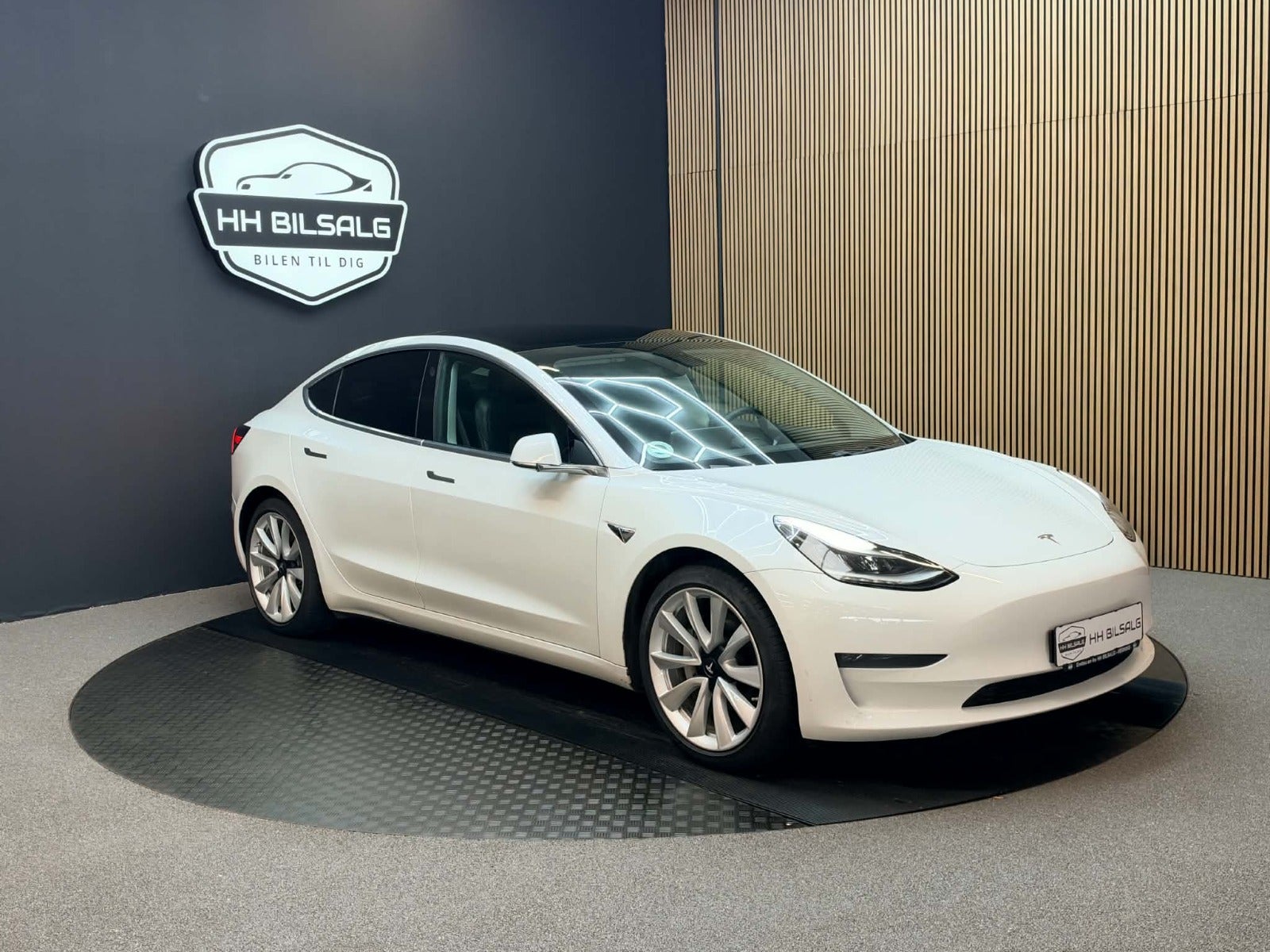 Tesla Model 3 - Billede 3