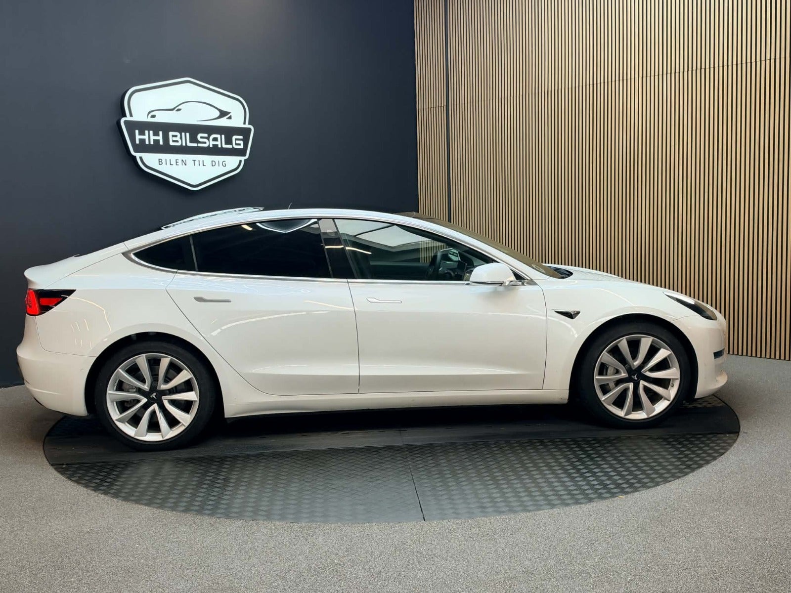 Tesla Model 3 - Billede 4