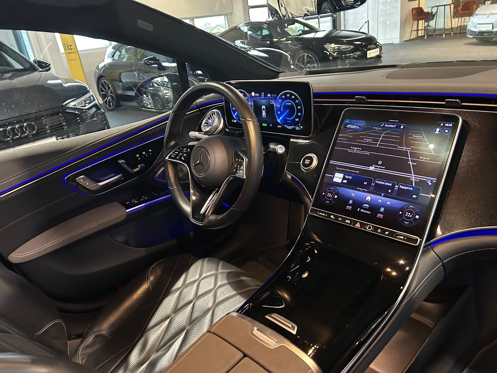 Mercedes EQS450+ - 19