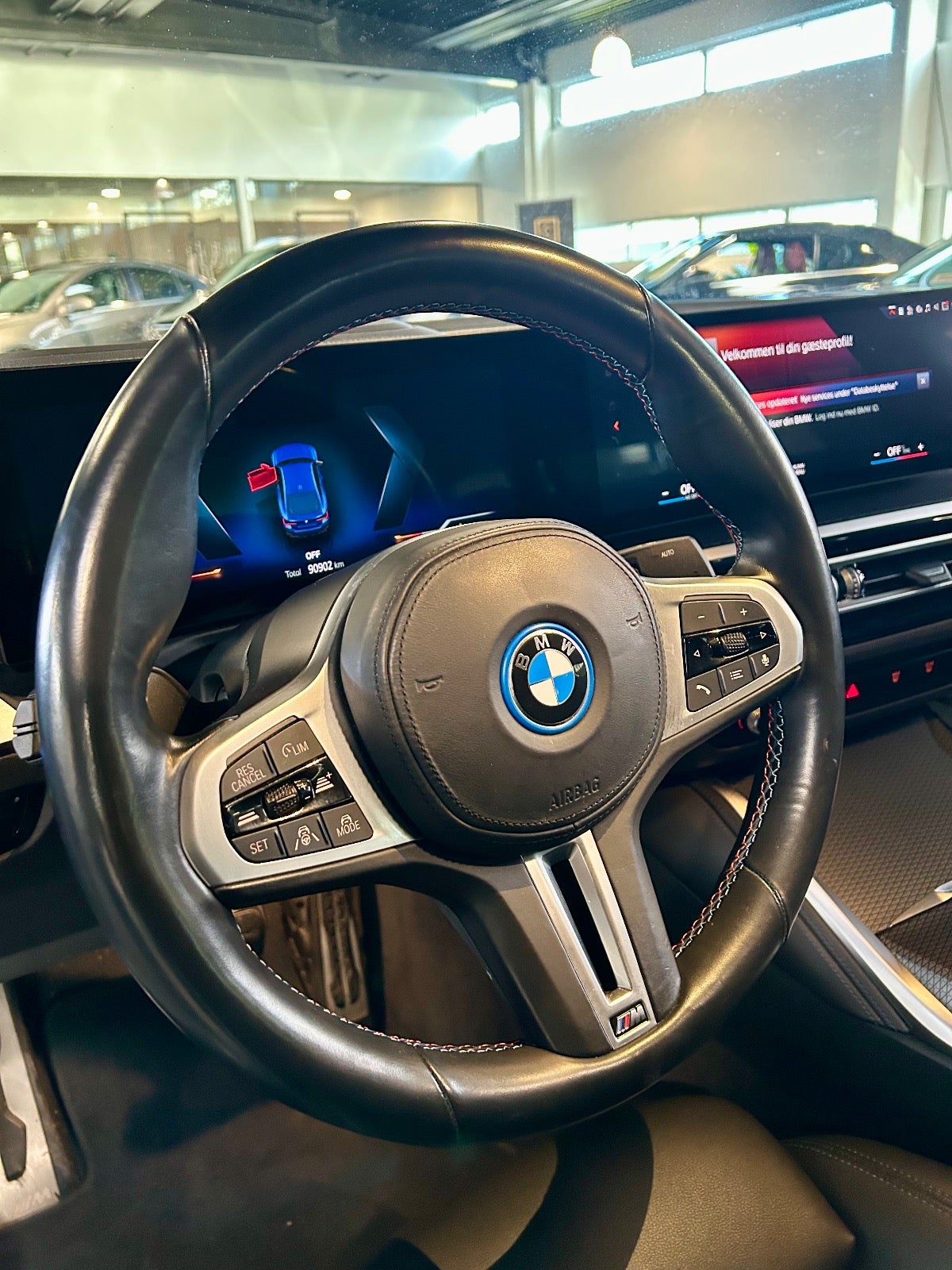 BMW i4 - 8