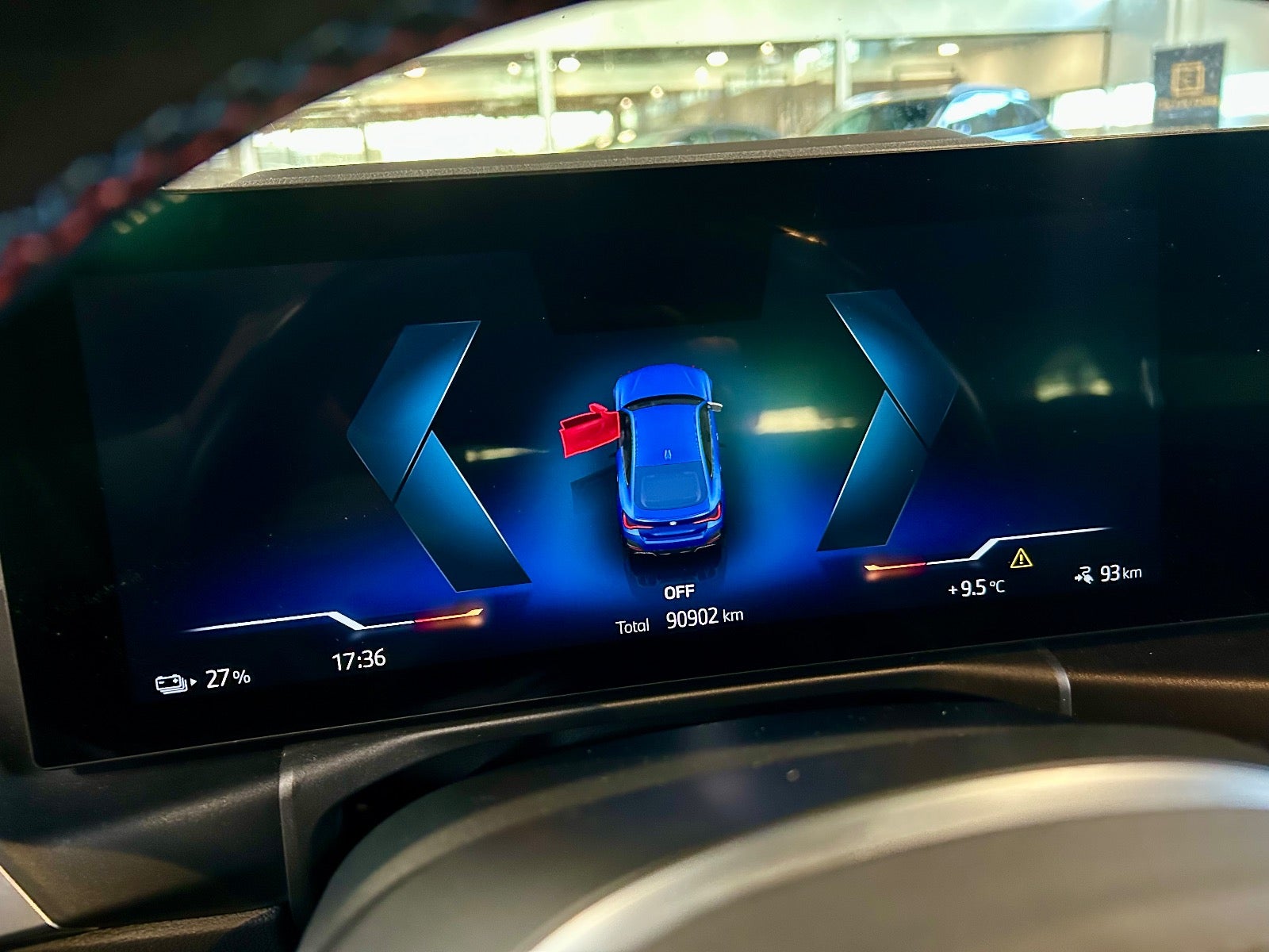 BMW i4 - 11