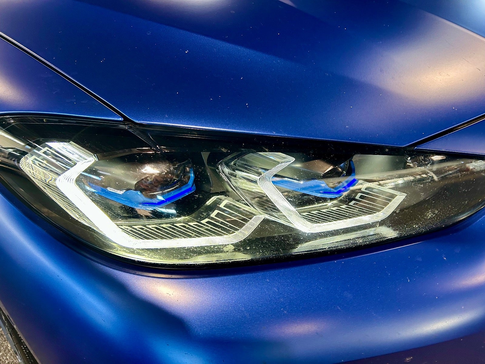 BMW i4 - 19