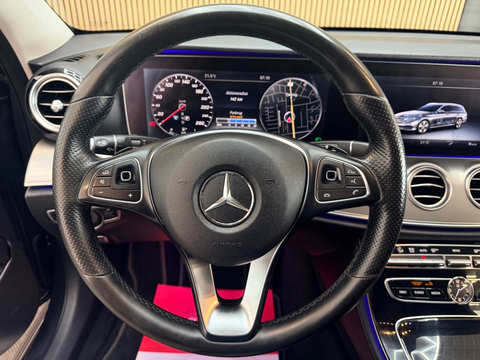 Mercedes E220 d - Billede 10