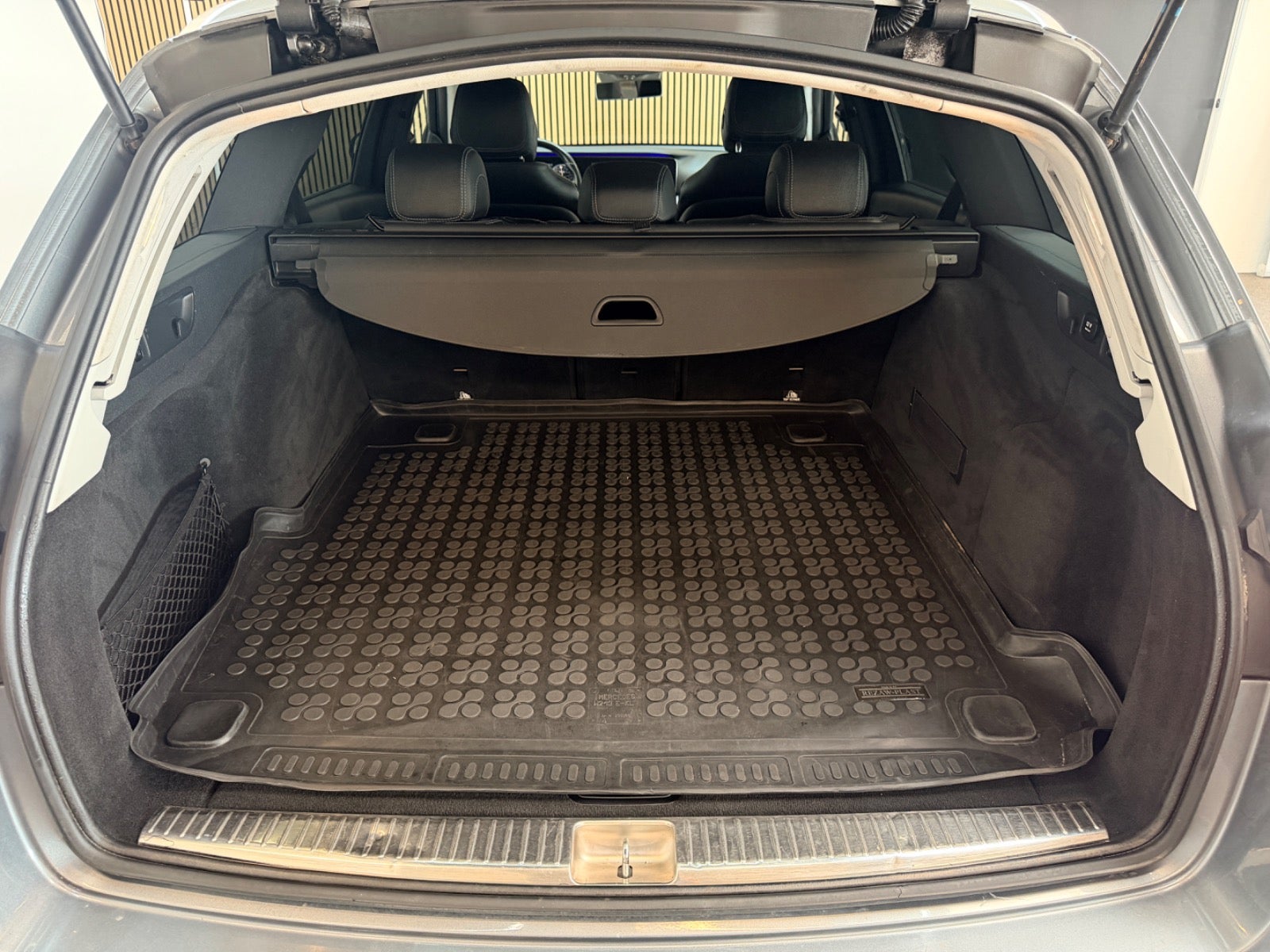 Mercedes E220 d - Billede 18