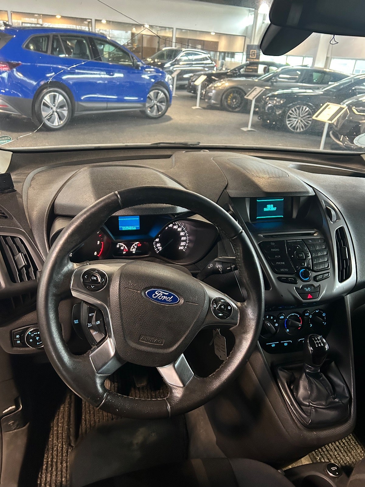 Ford Transit Connect - 9